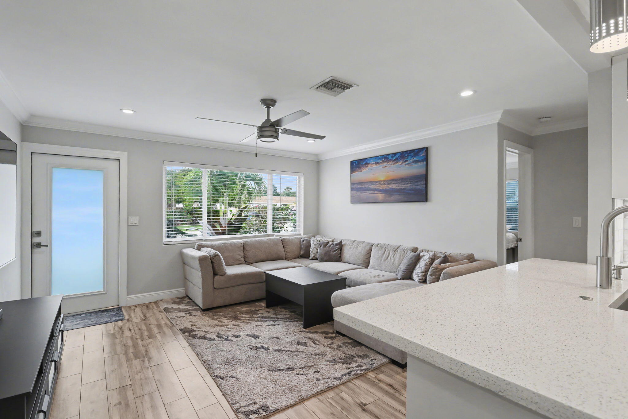 124 SW 11th Avenue