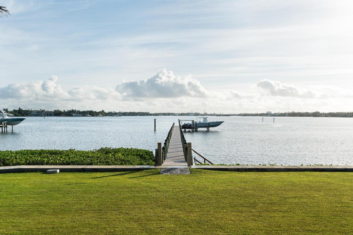 5211 Pennock Point Road