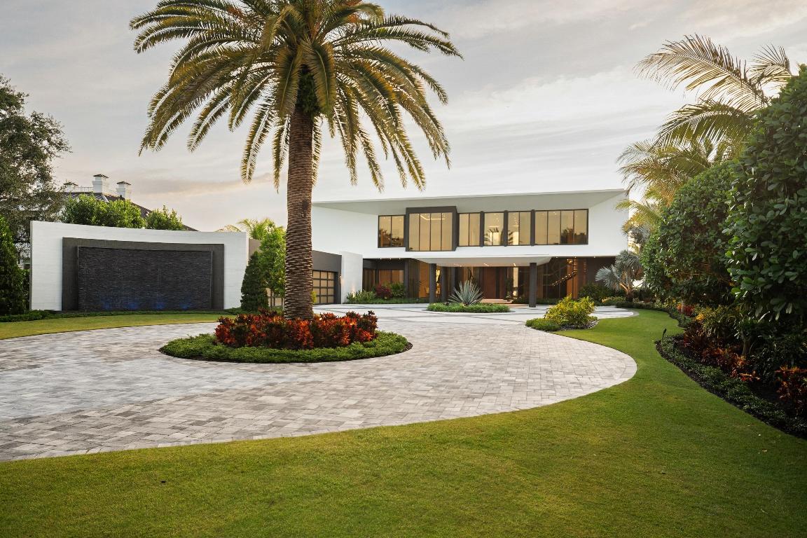 5211 Pennock Point Road