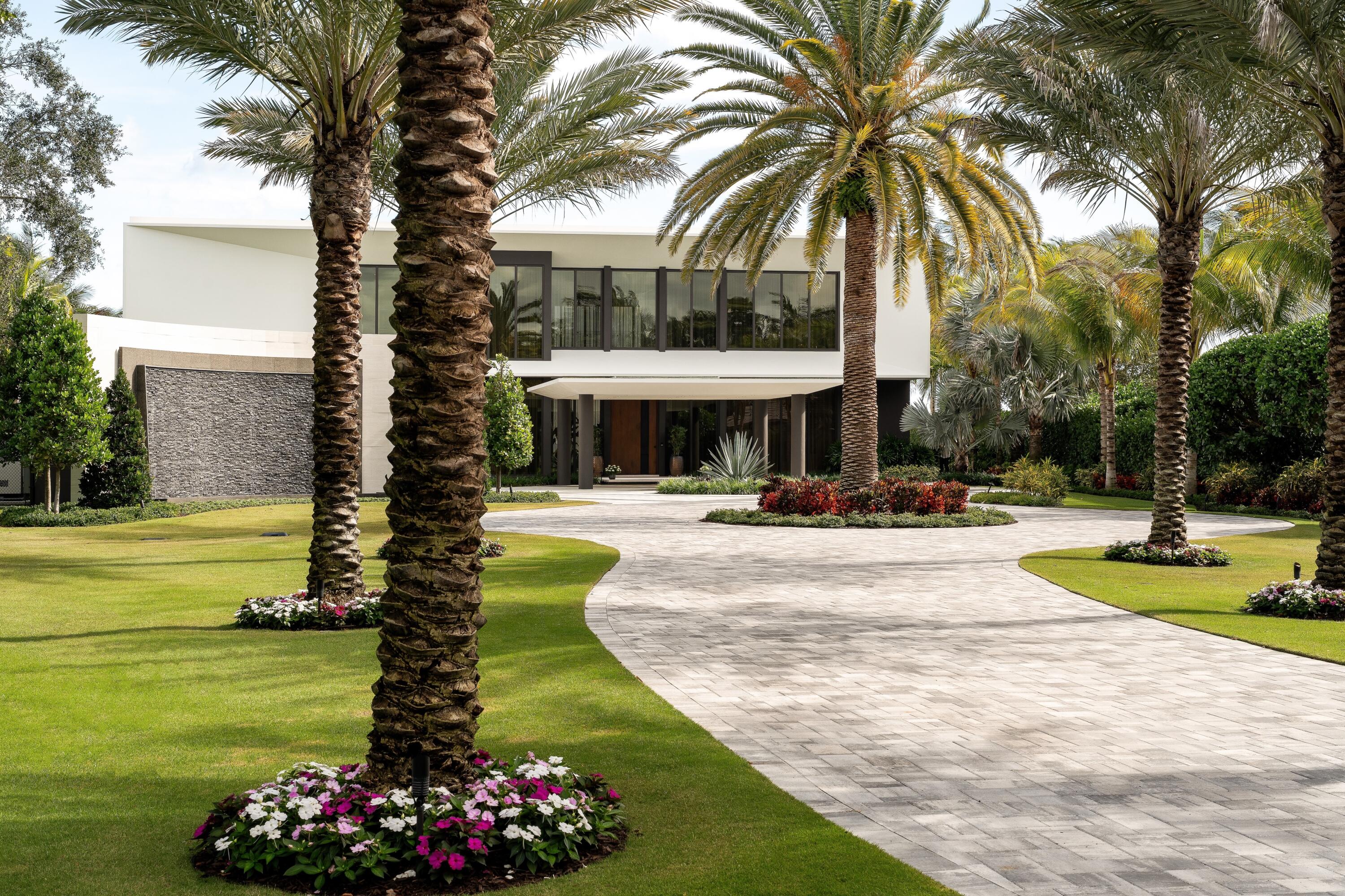 5211 Pennock Point Road