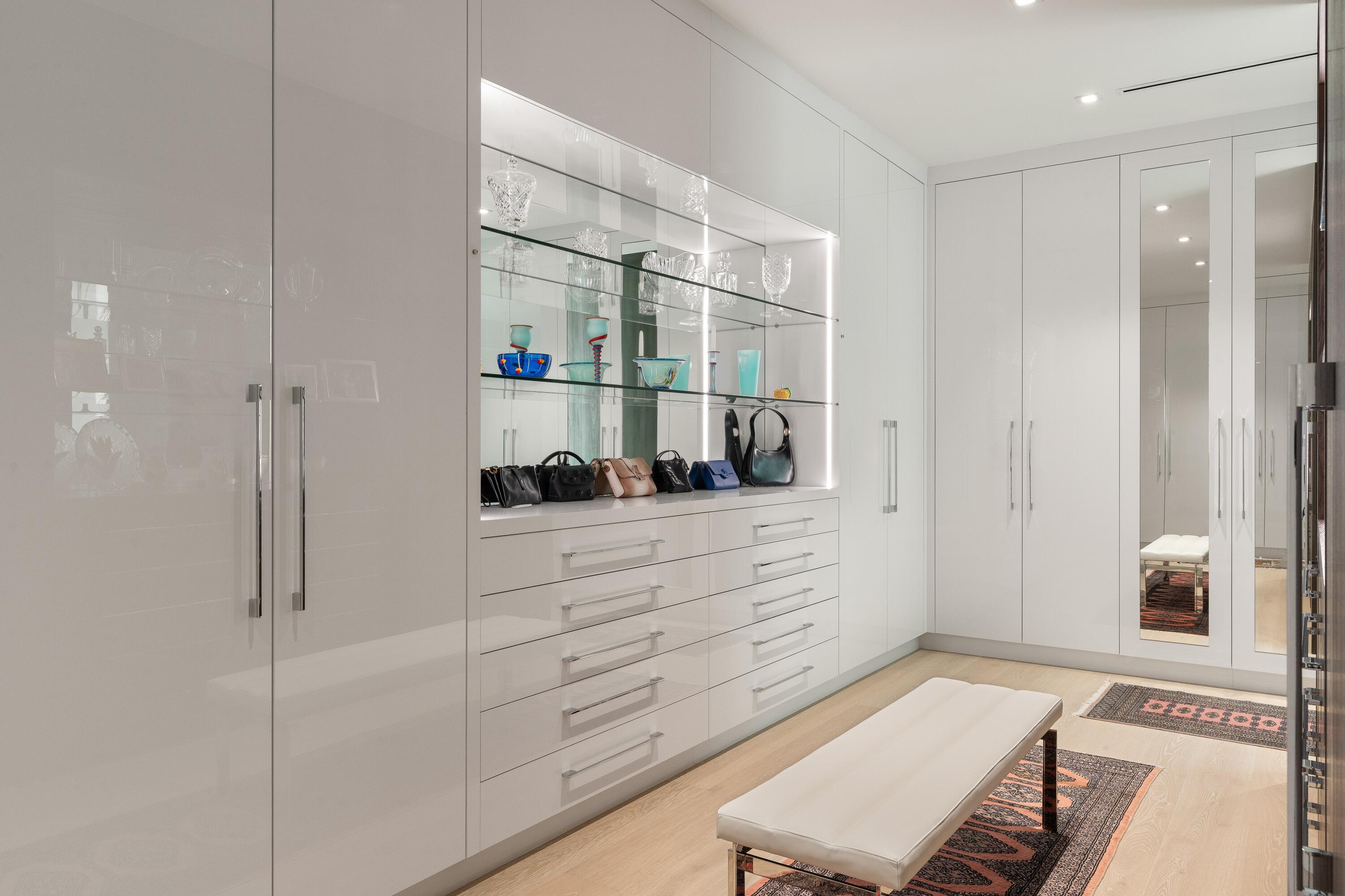 5211 Pennock Point Road