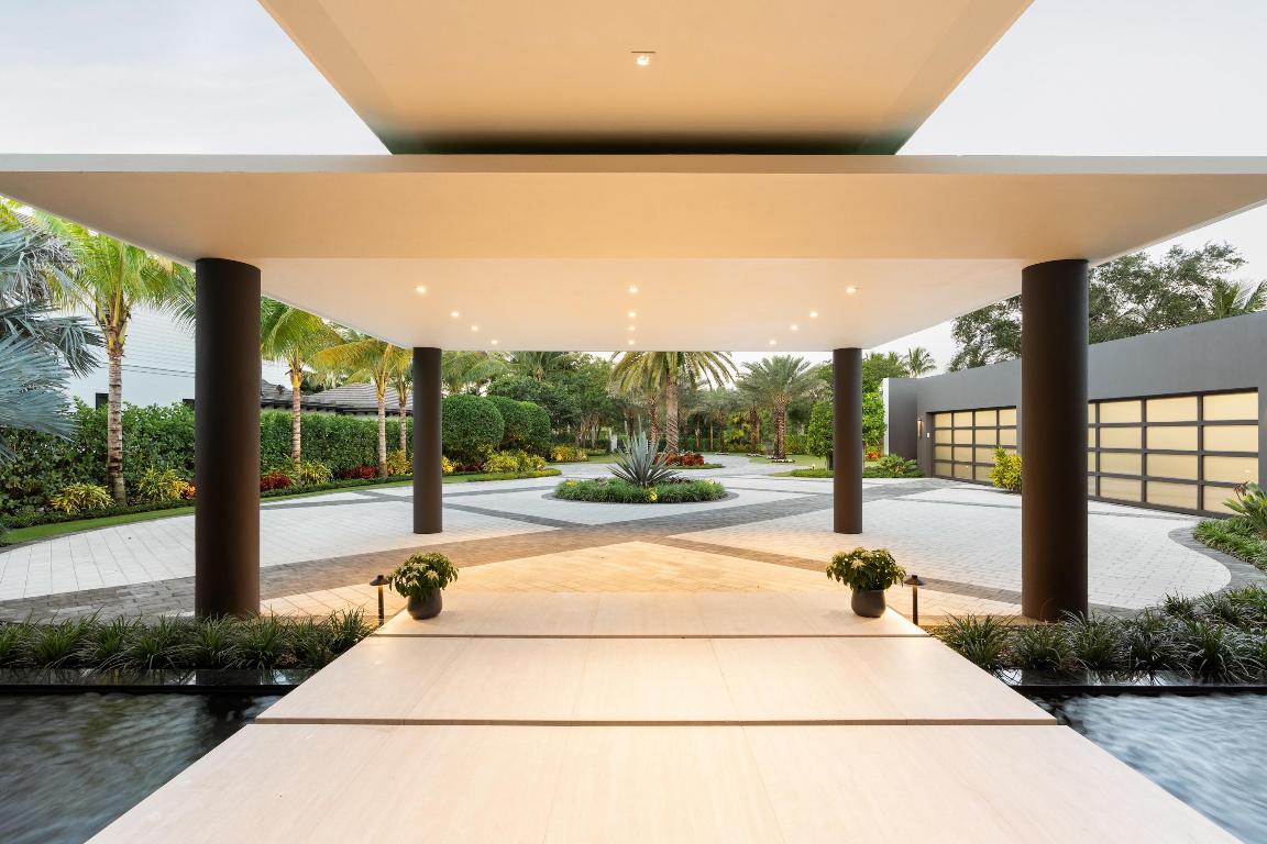 5211 Pennock Point Road