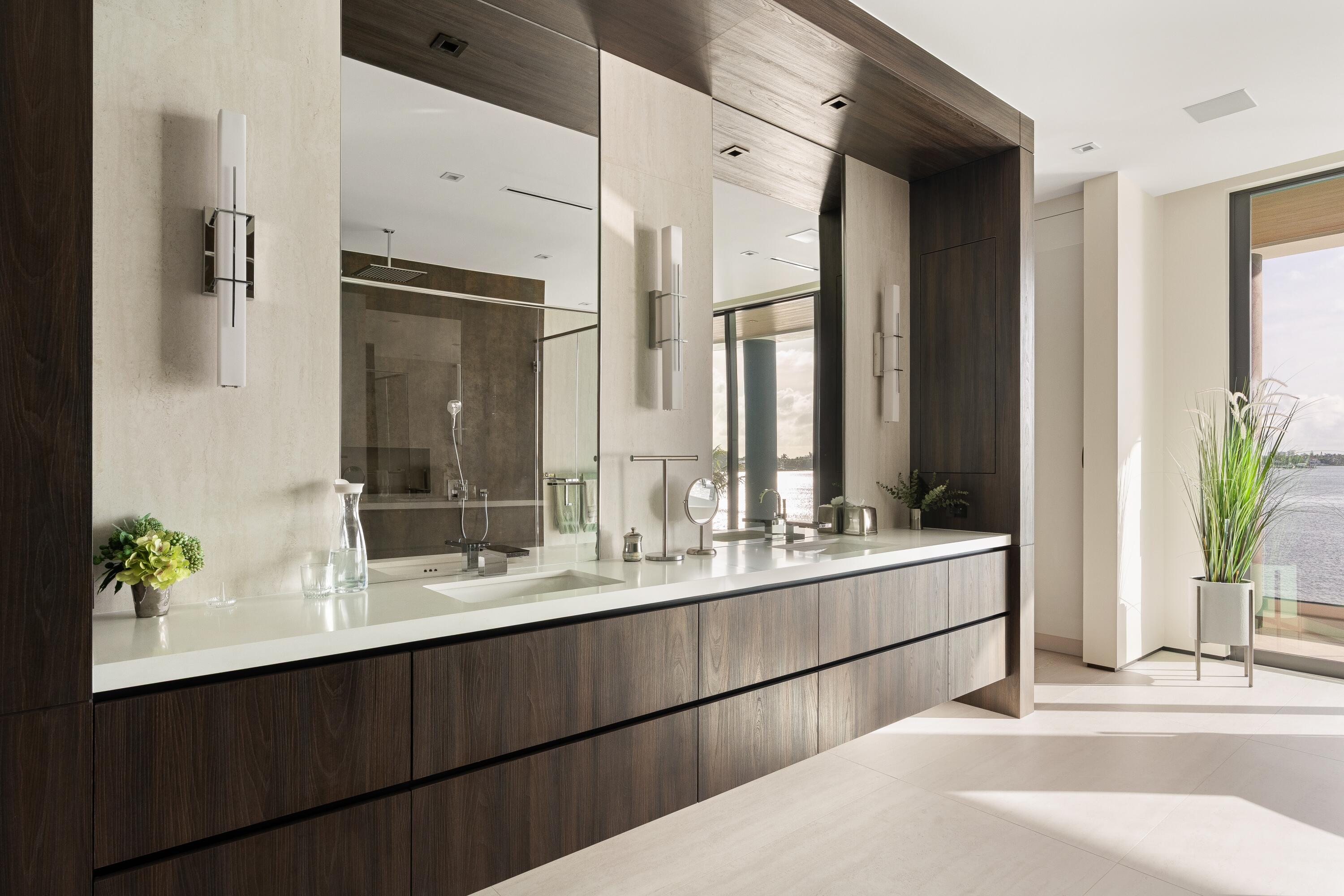 5211 Pennock Point Road