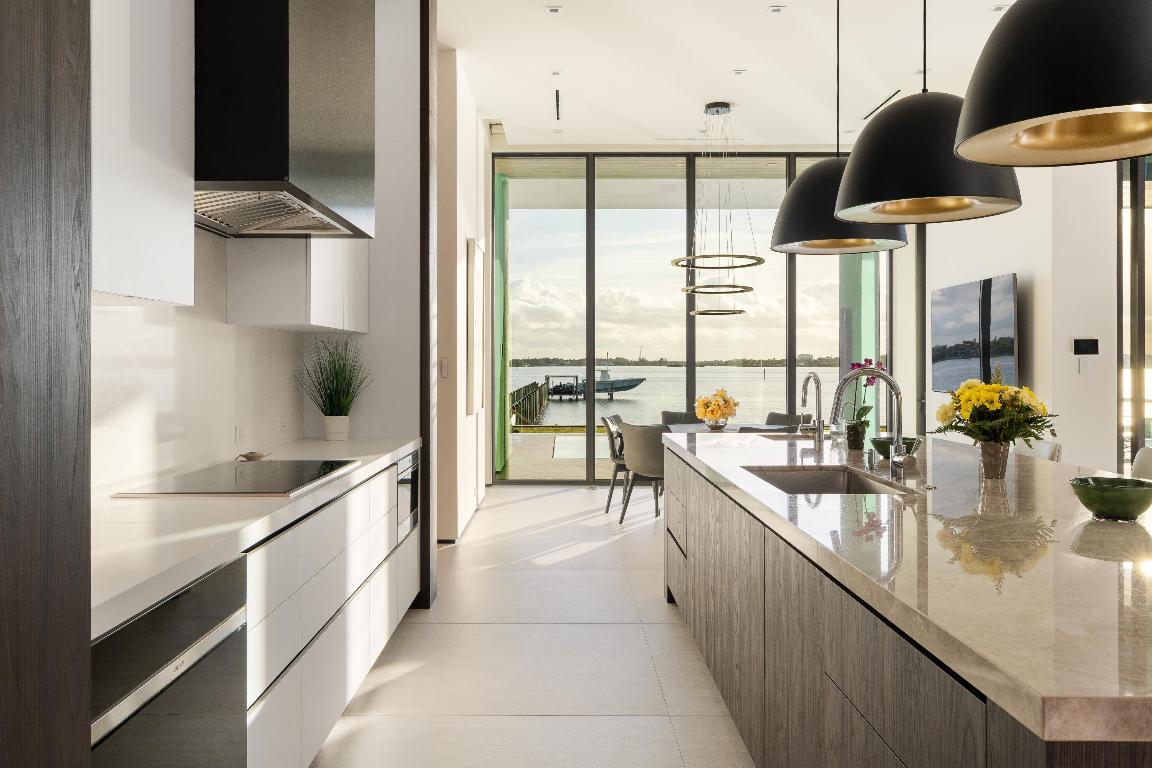 5211 Pennock Point Road