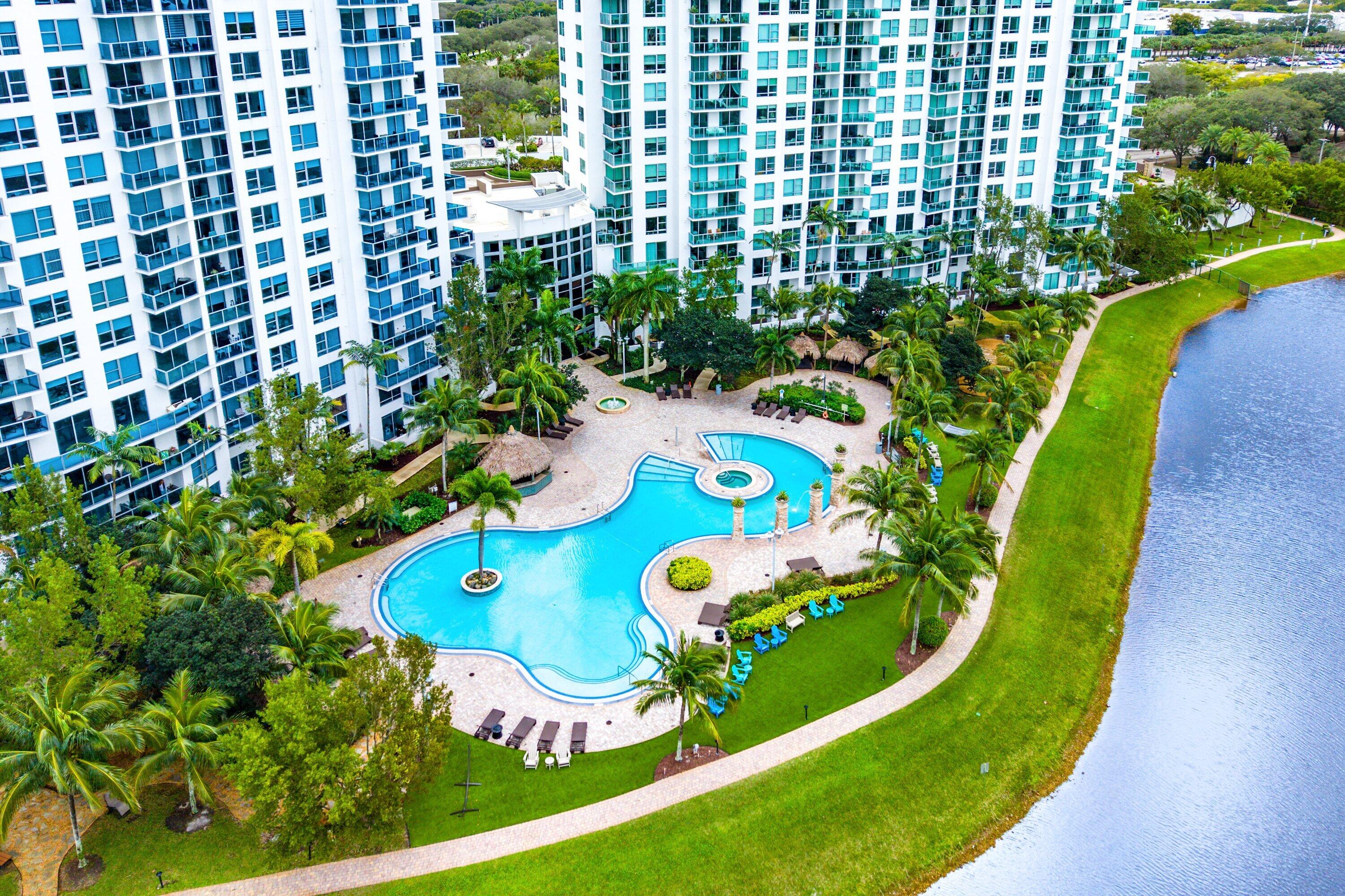 2641 N Flamingo Road 2701n