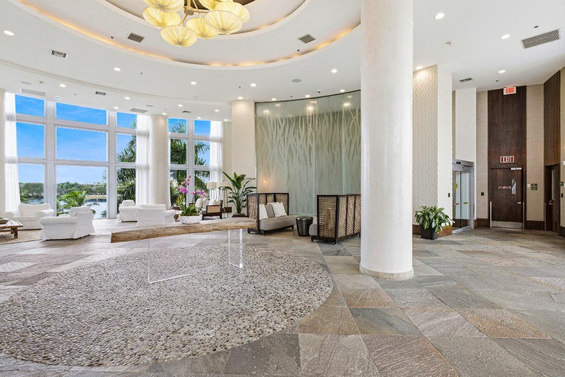 2641 N Flamingo Road 2701n