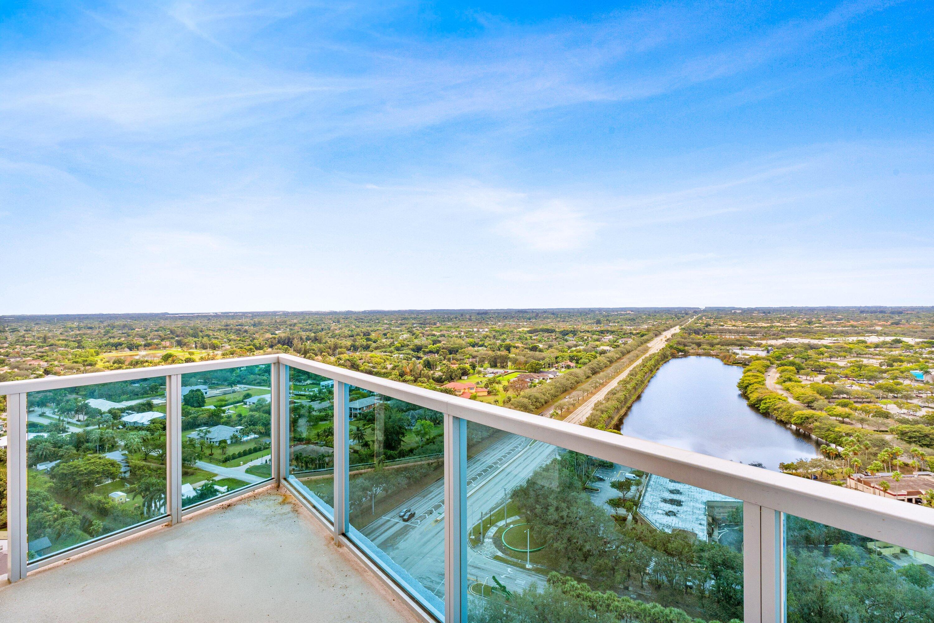 2641 N Flamingo Road 2701n