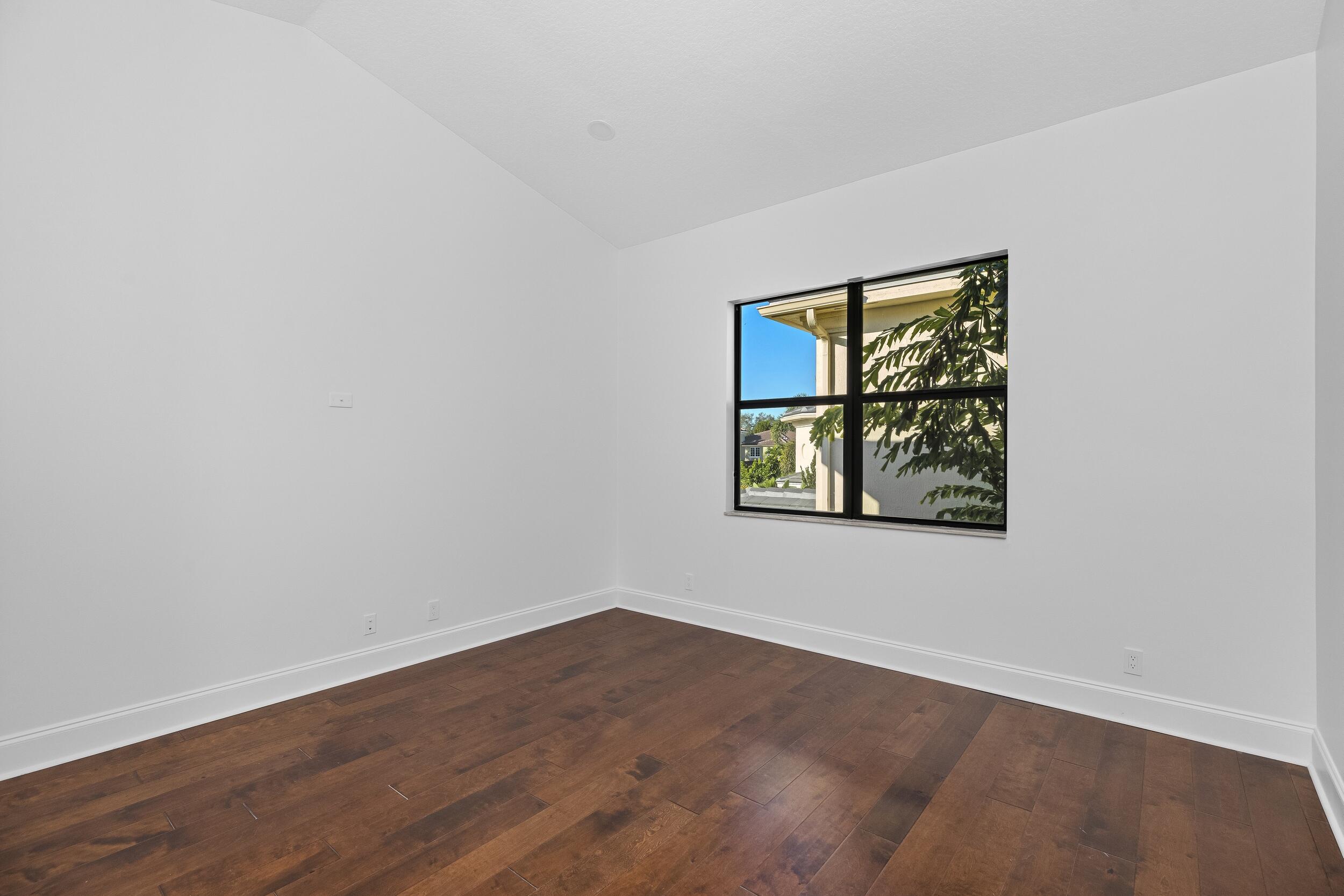 17606 Circle Pond Court