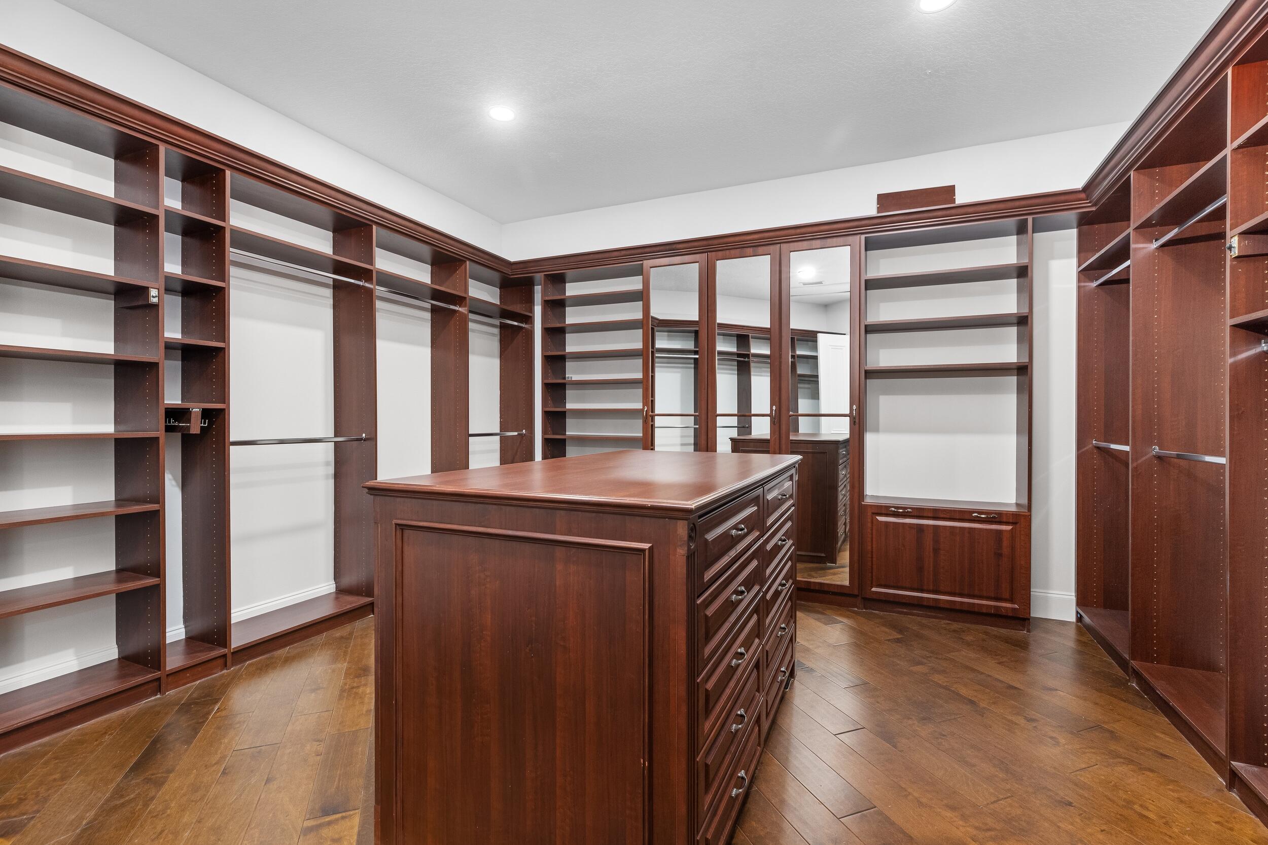 17606 Circle Pond Court