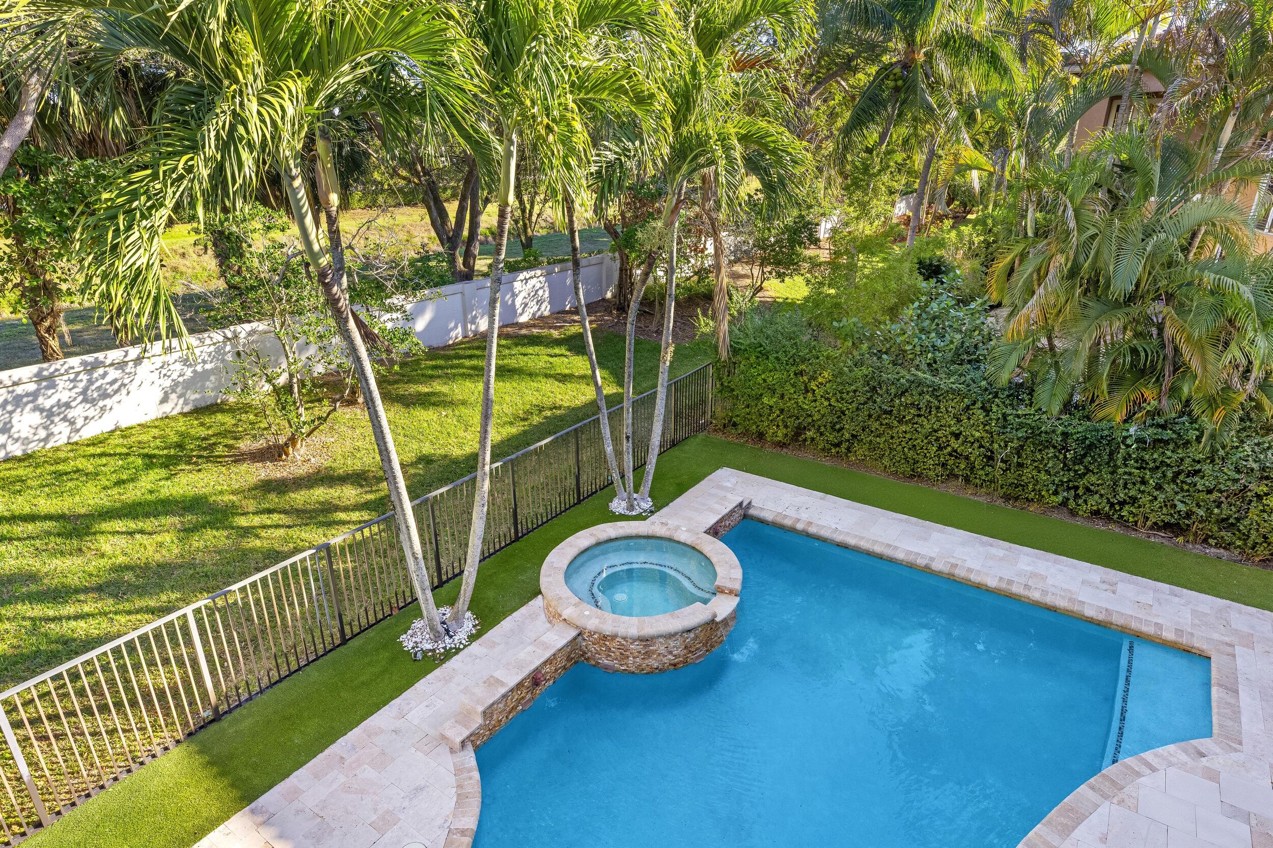 17606 Circle Pond Court