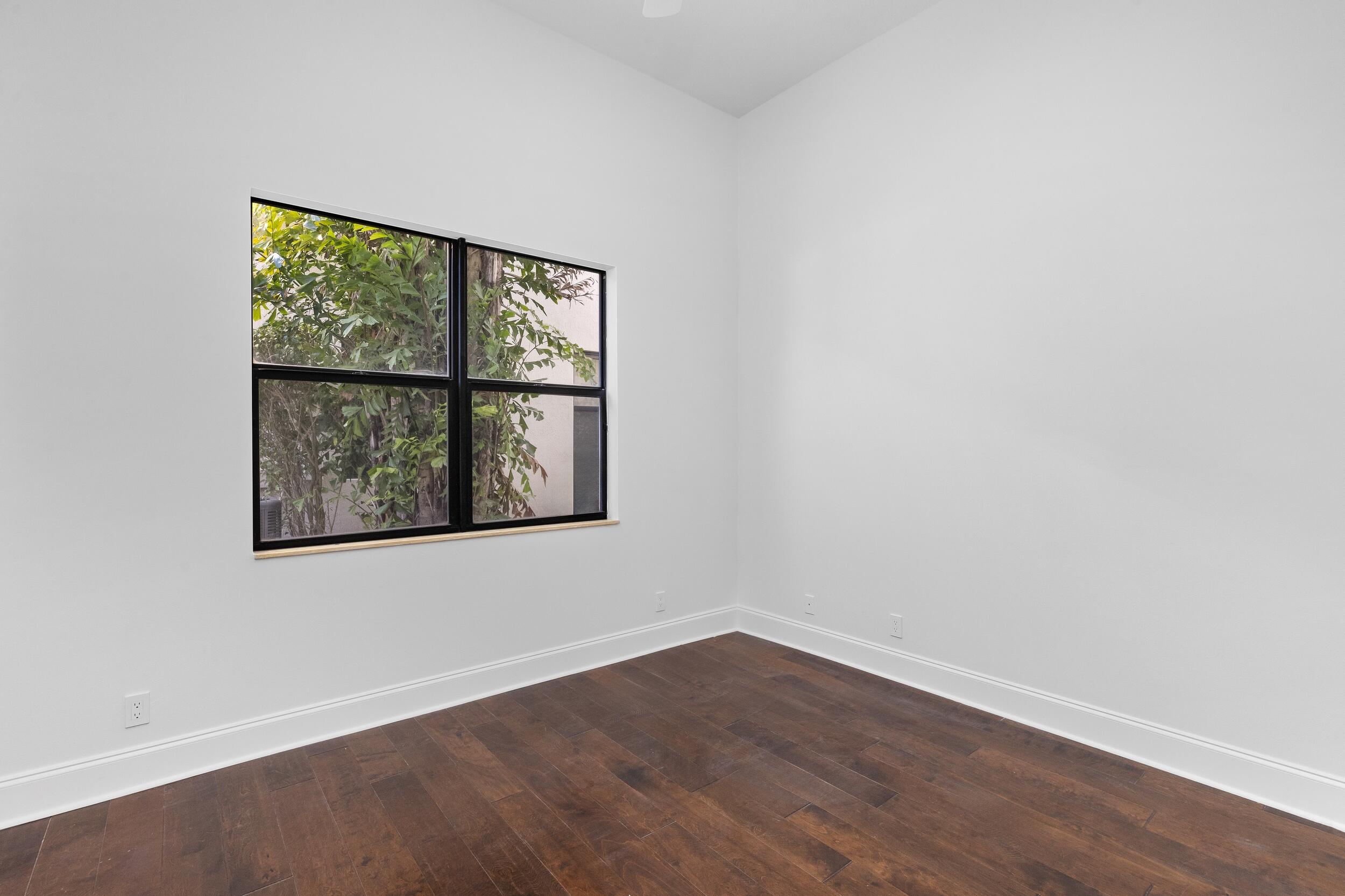 17606 Circle Pond Court