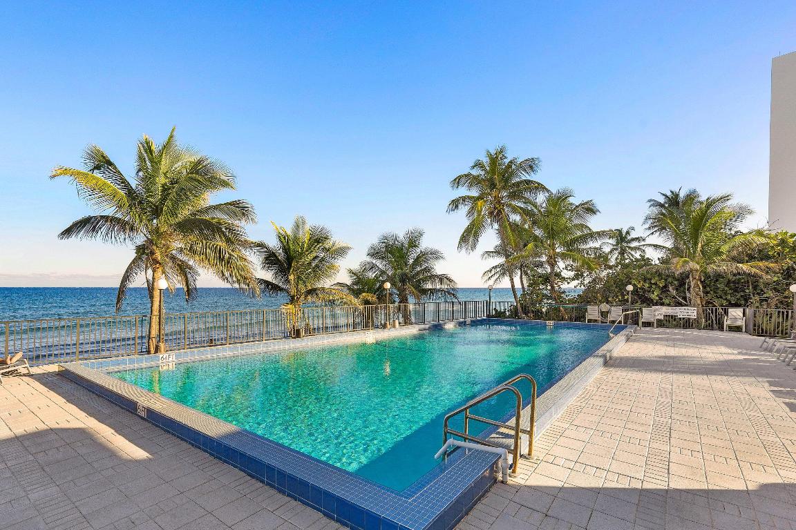 2066 N Ocean Boulevard 9ne