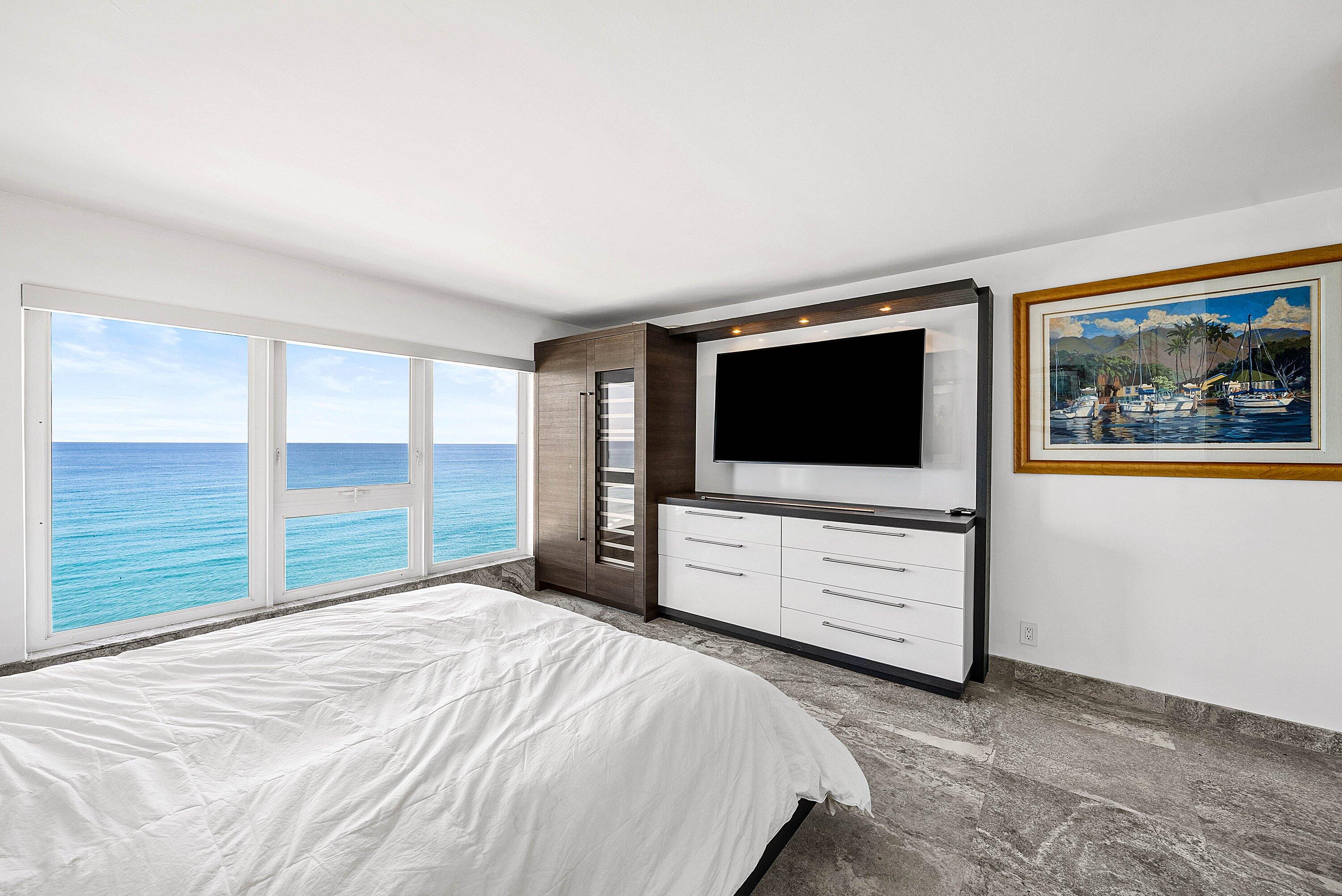 2066 N Ocean Boulevard 9ne