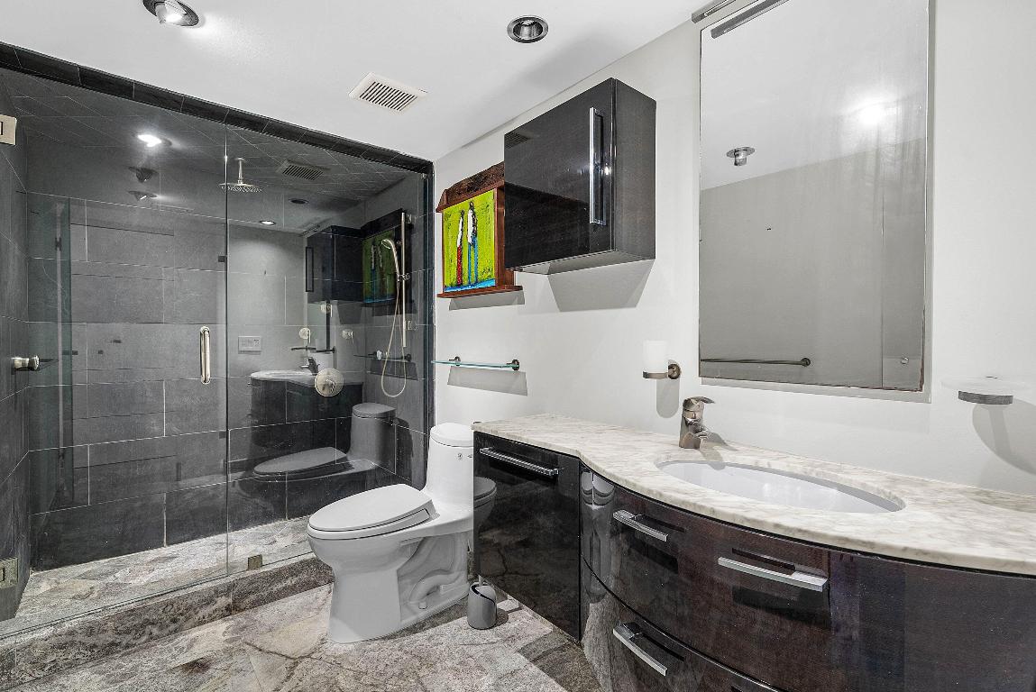 2066 N Ocean Boulevard 9ne