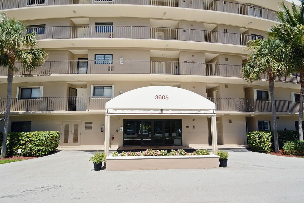 3605 S Ocean Boulevard 126