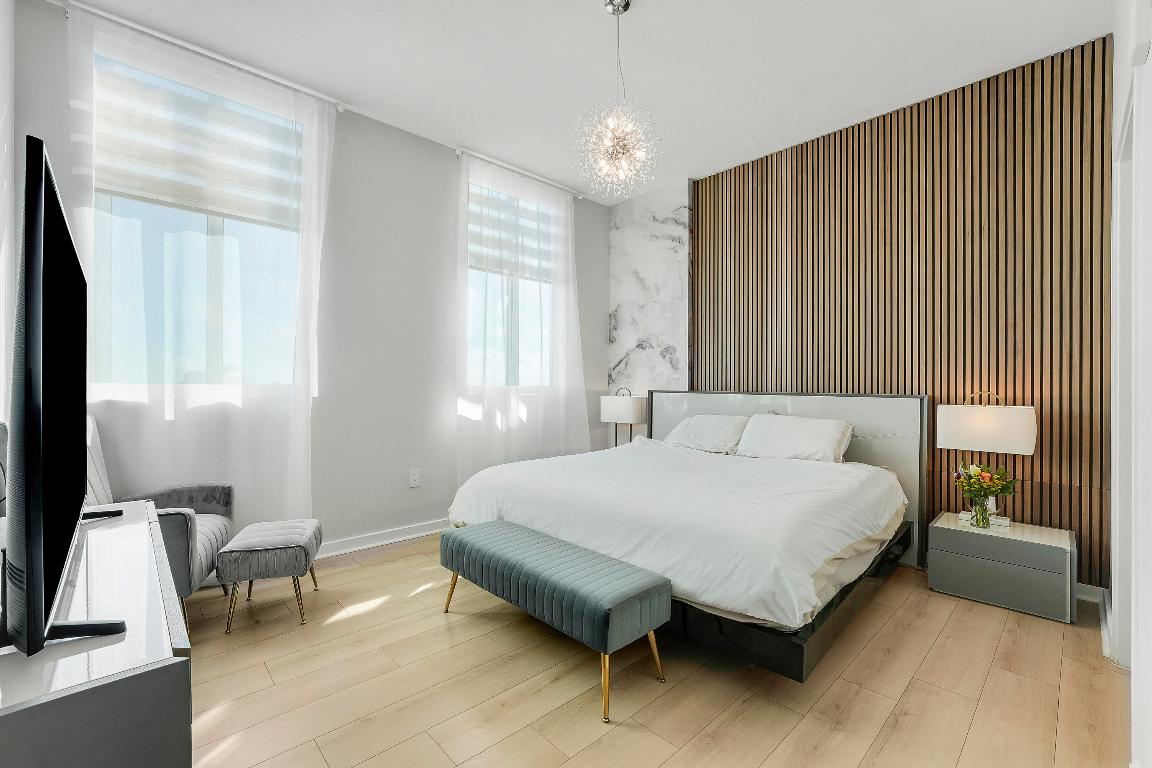 300 S Australian Avenue 1218