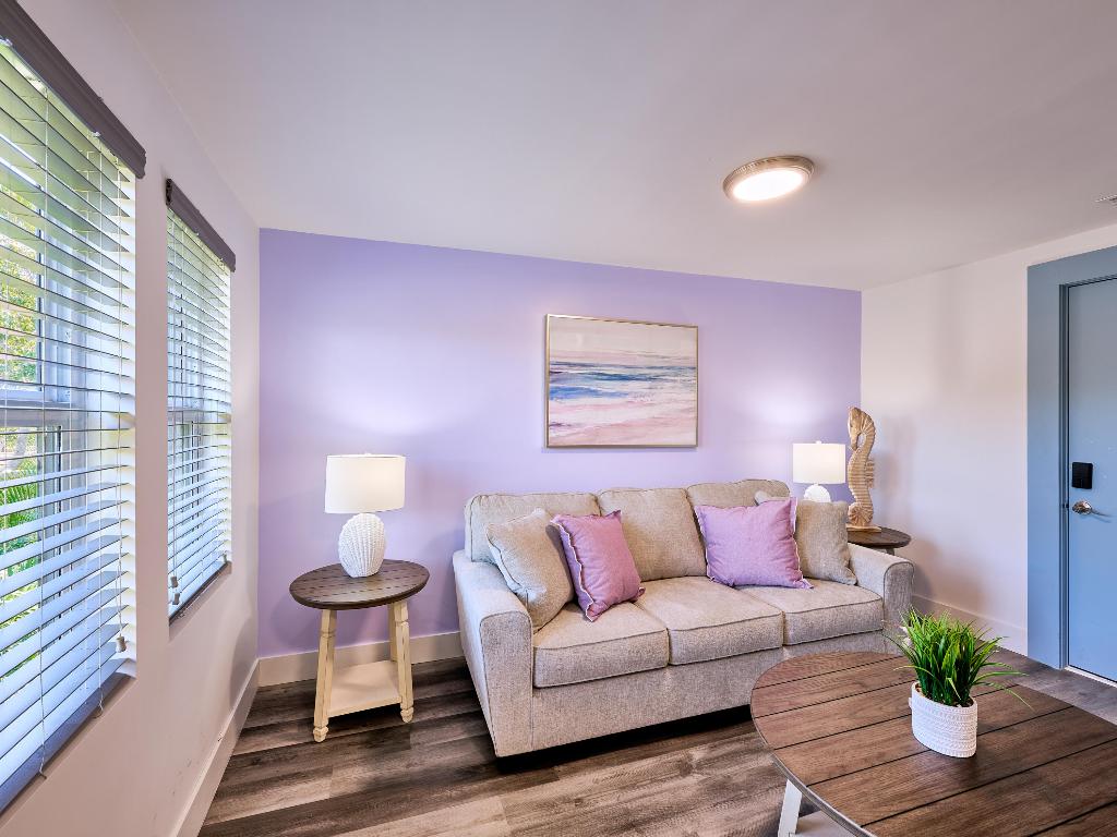 2020 Washington Street 5