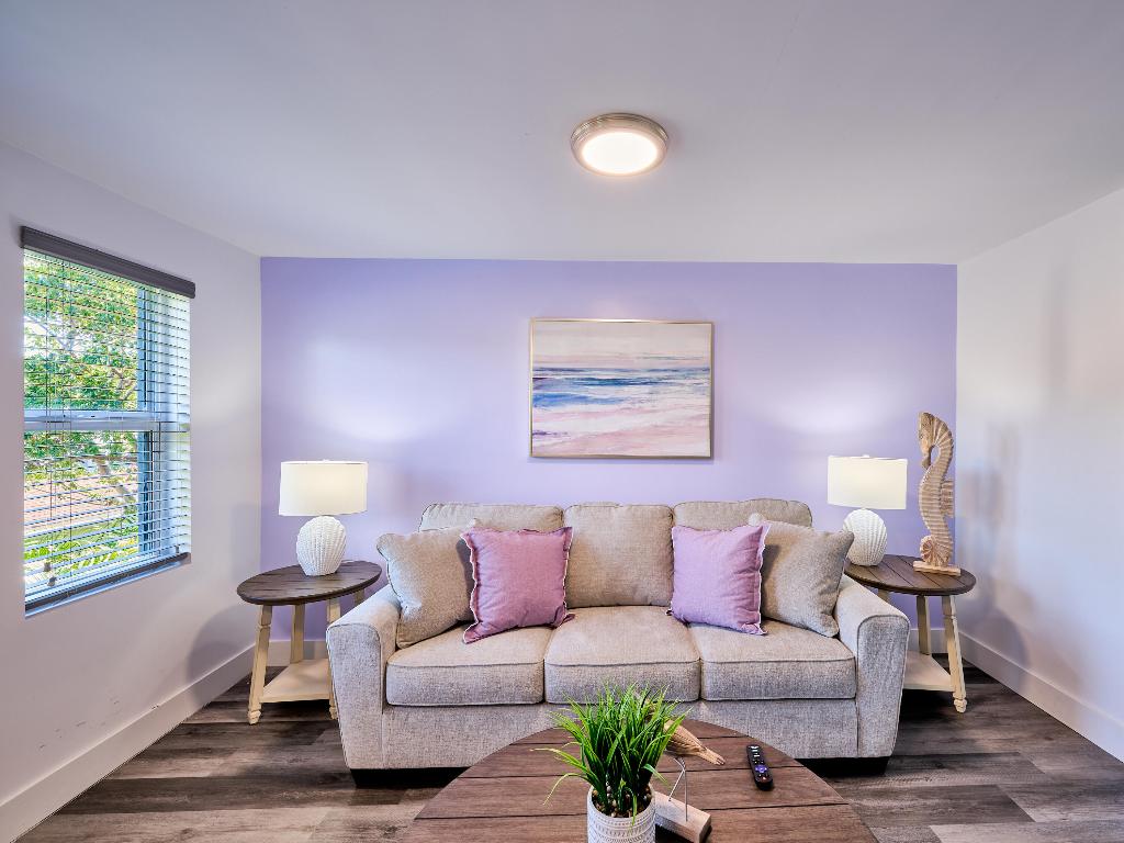 2020 Washington Street 5