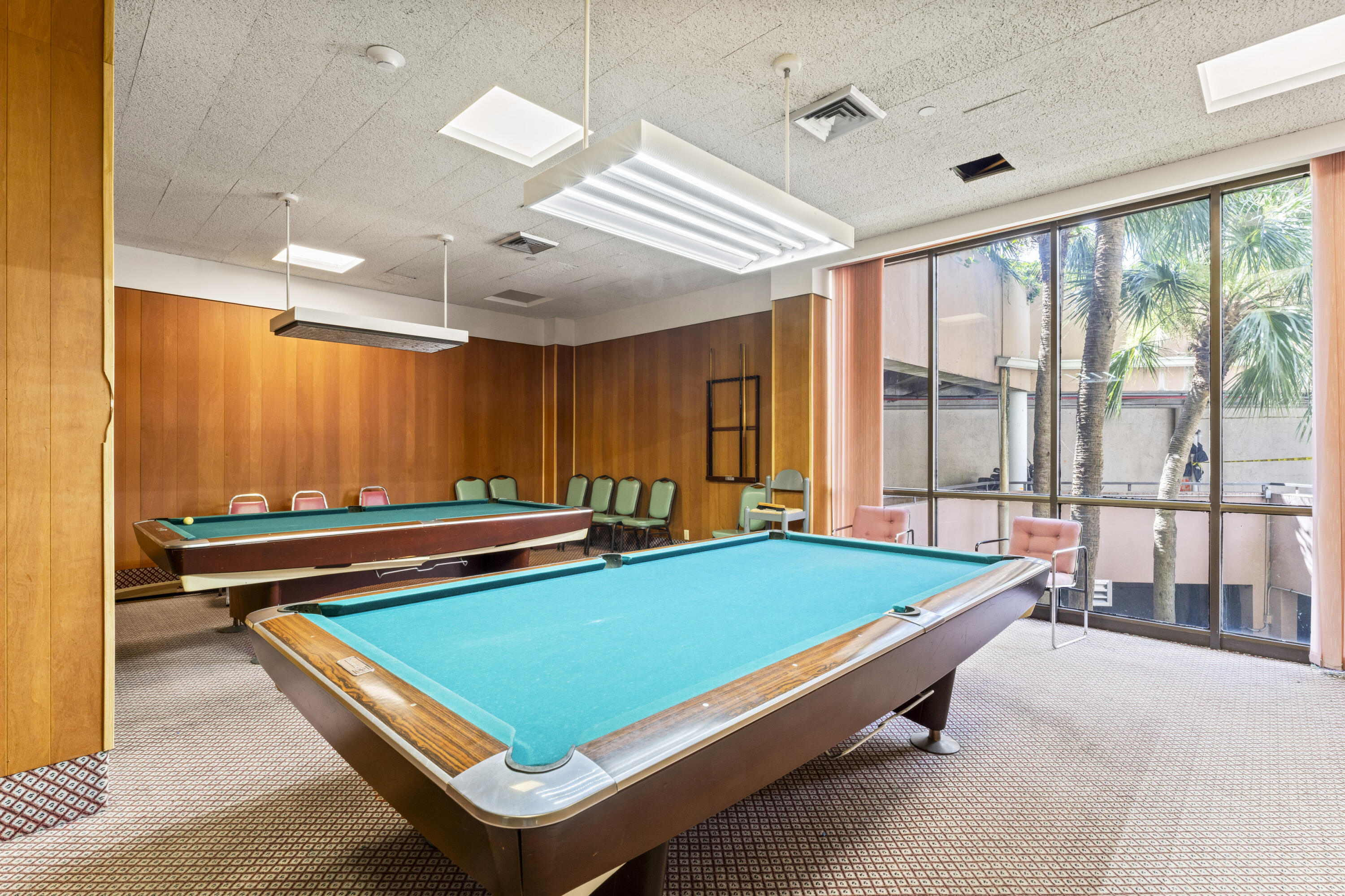 20379 W Country Club Drive 937