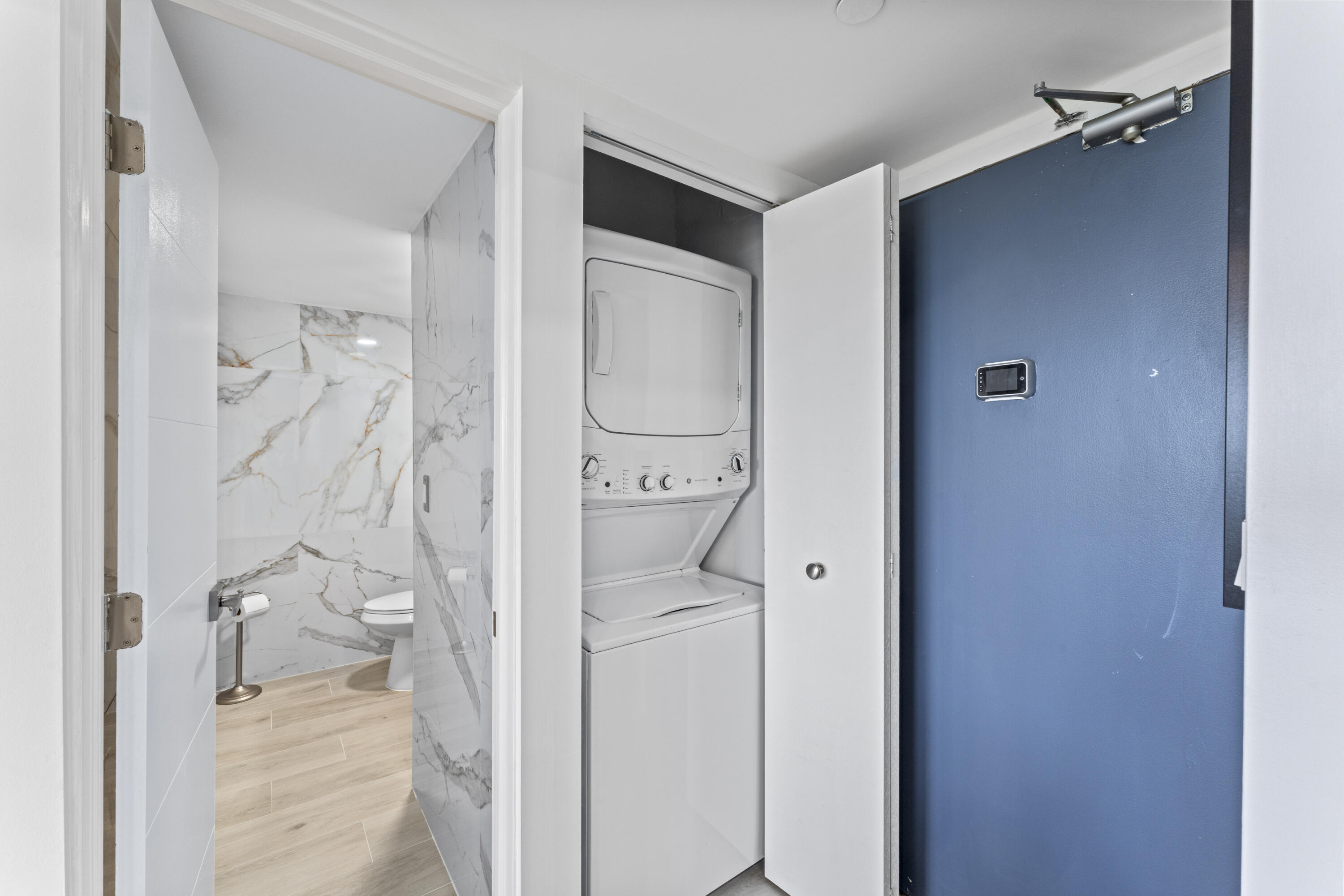 20379 W Country Club Drive 937