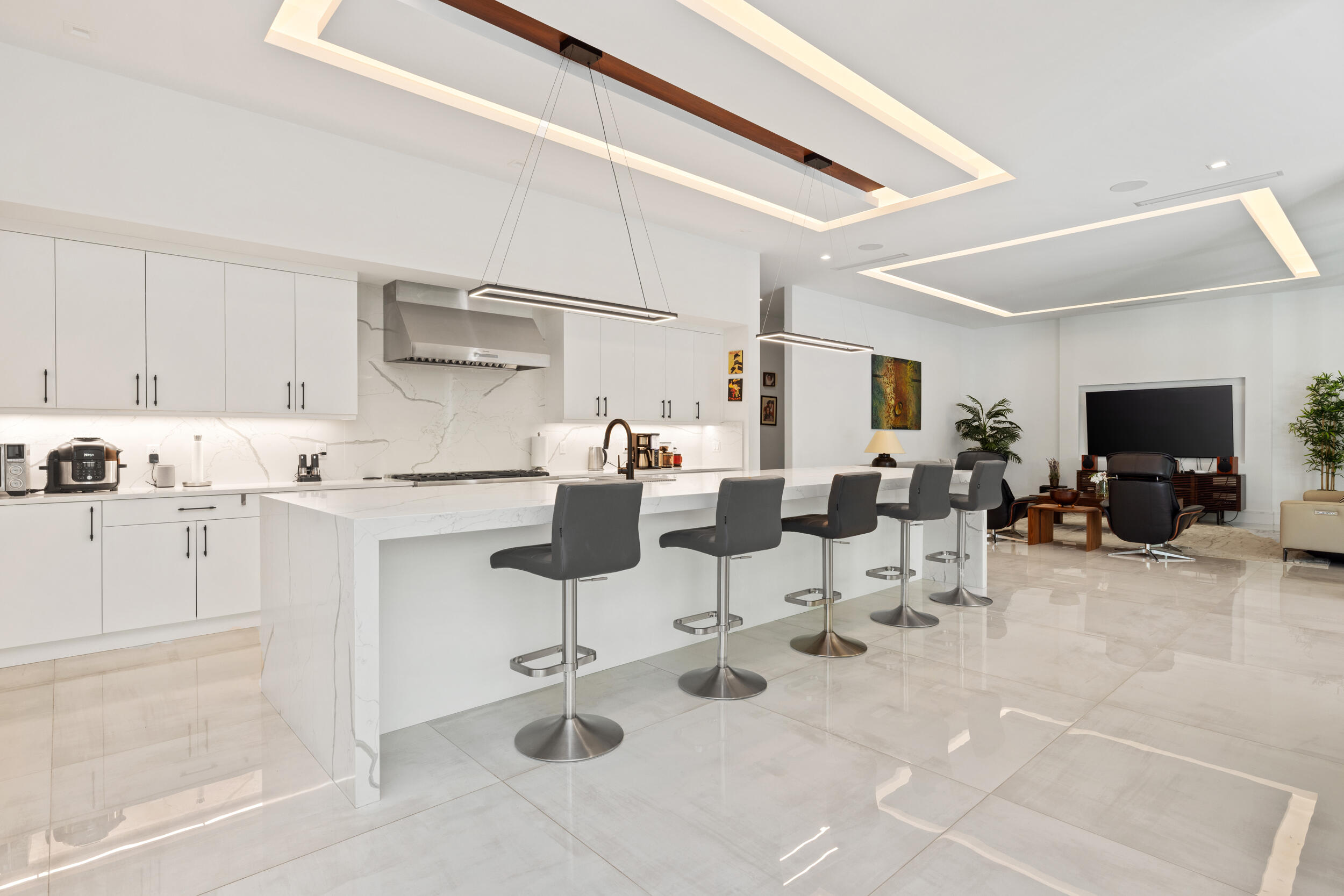 10 Coconut Road