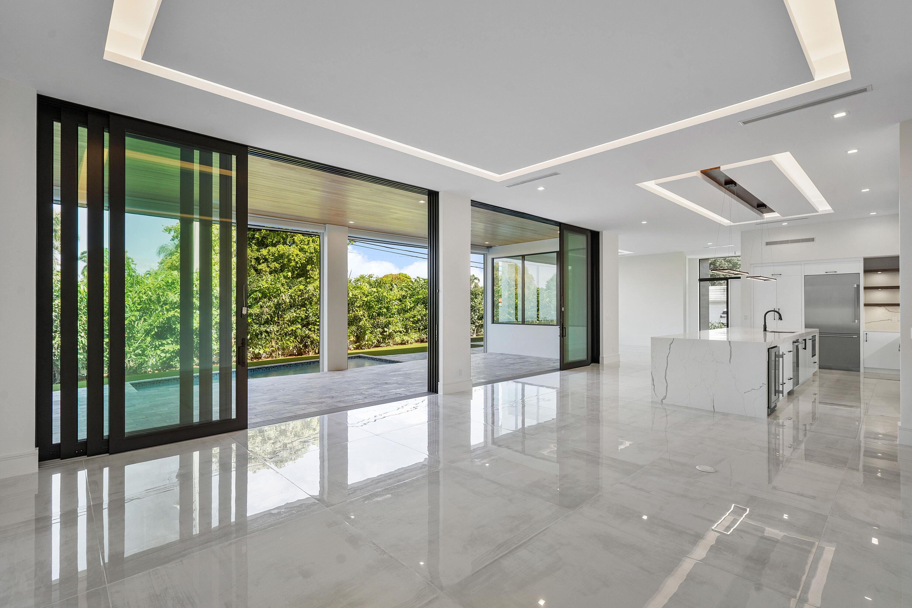 10 Coconut Road