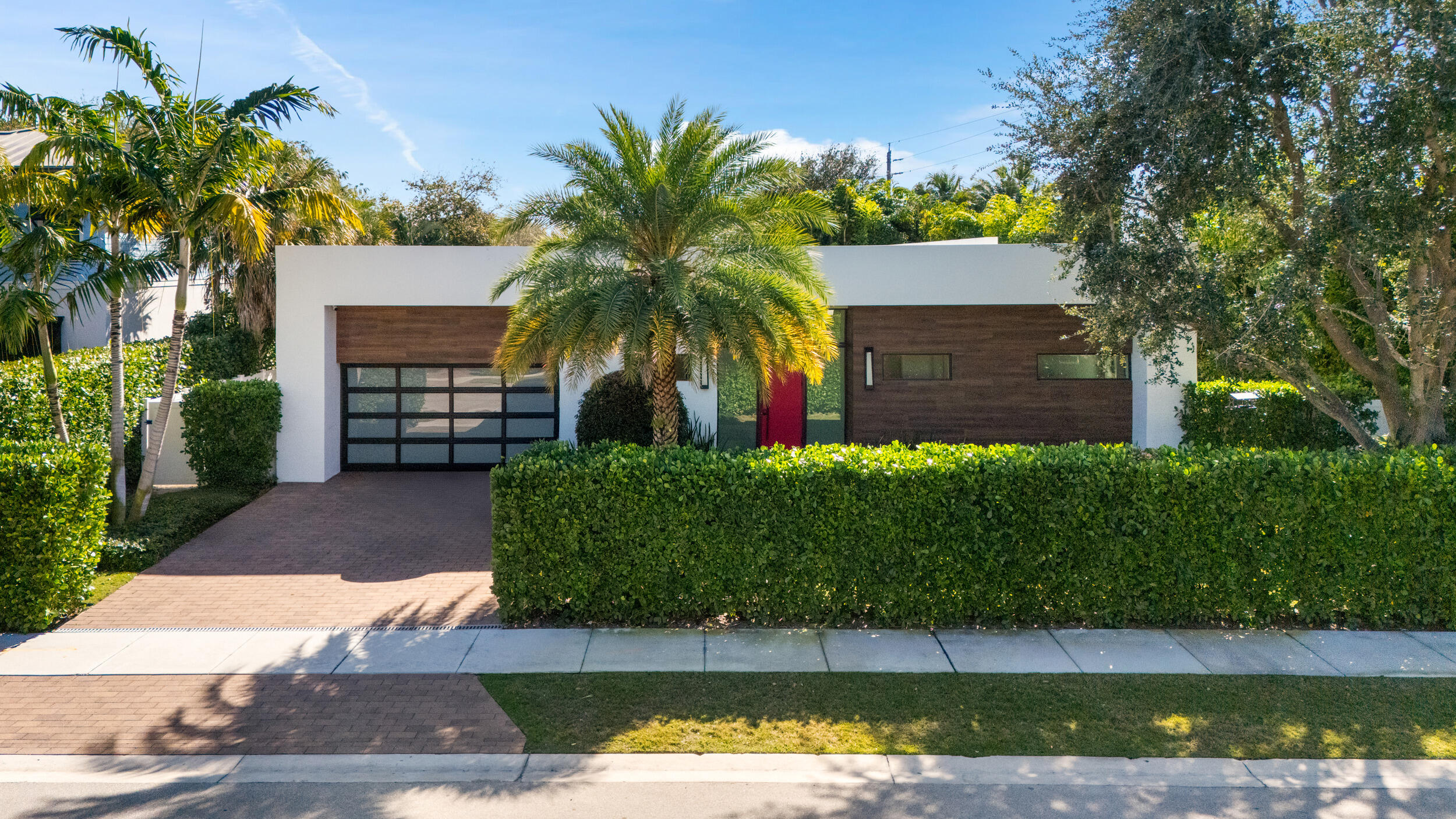 10 Coconut Road