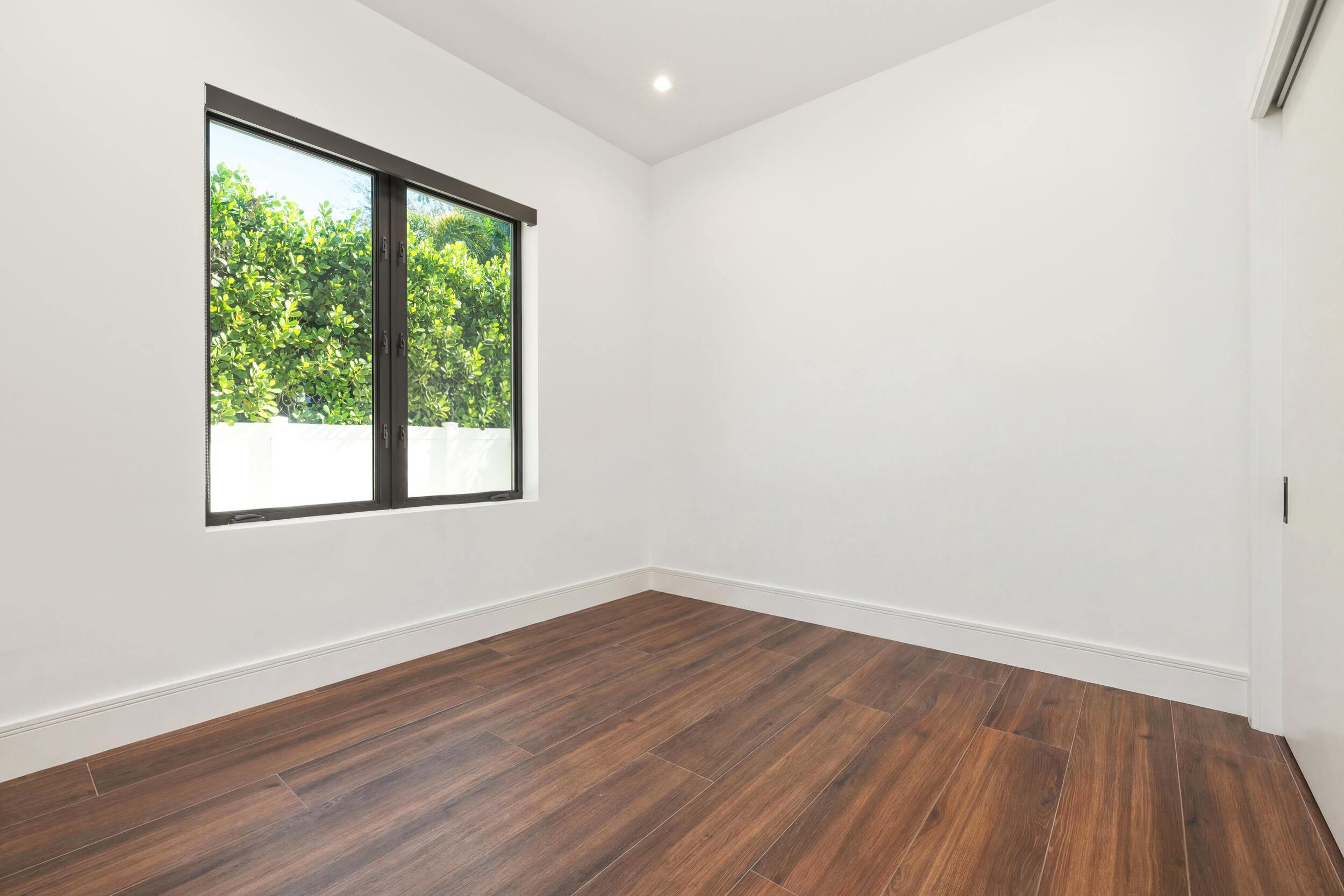 10 Coconut Road