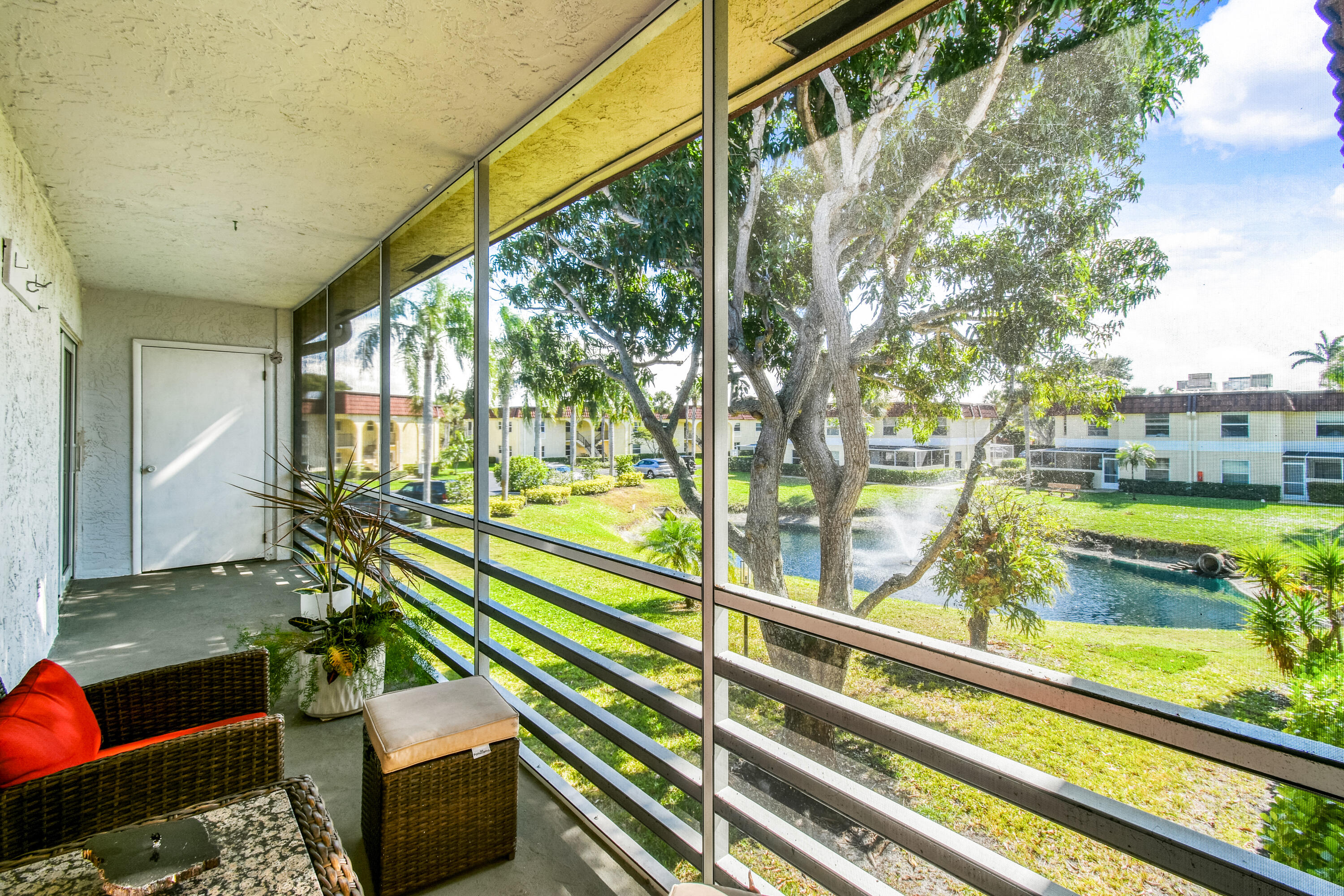 717 S Us Highway 1 508