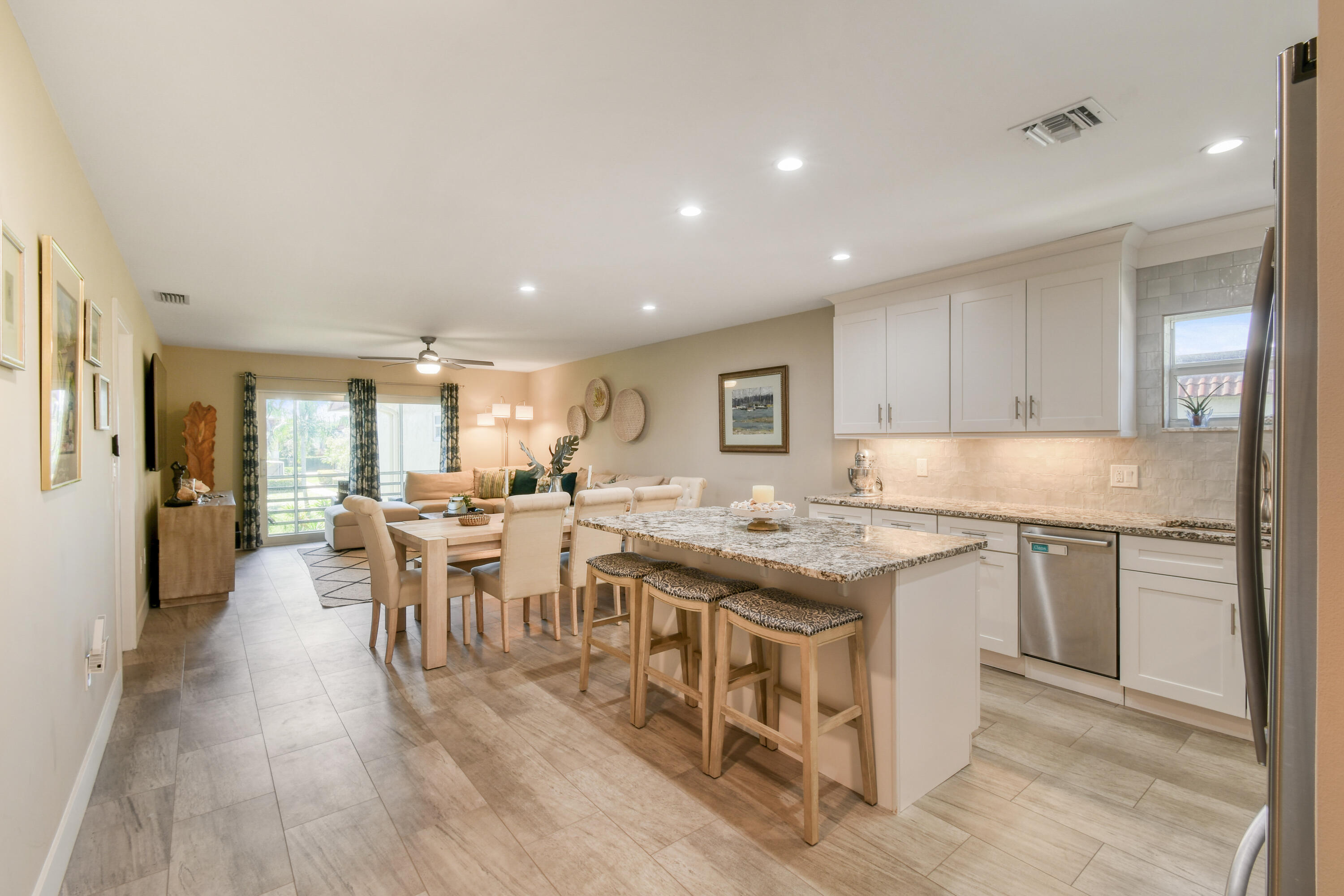 717 S Us Highway 1 508