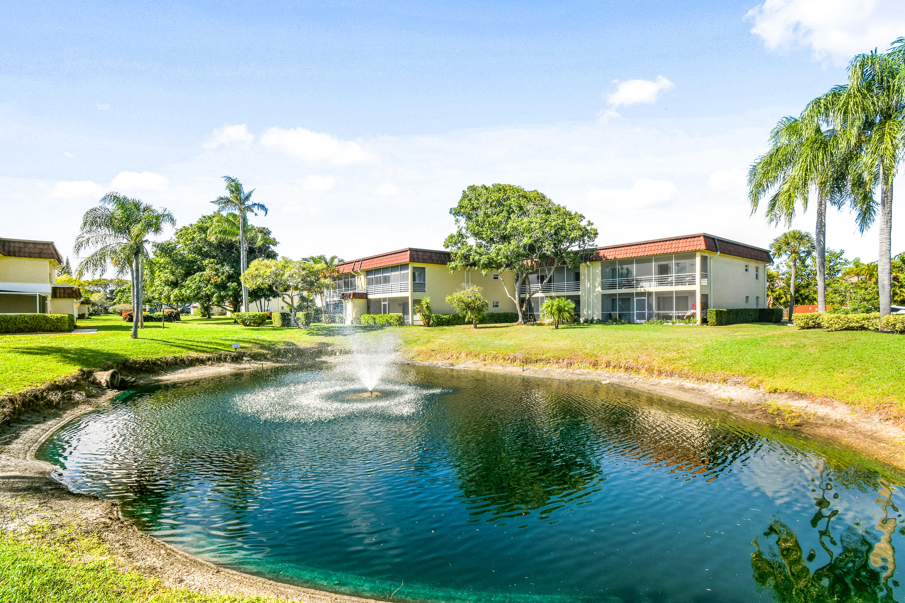 717 S Us Highway 1 508