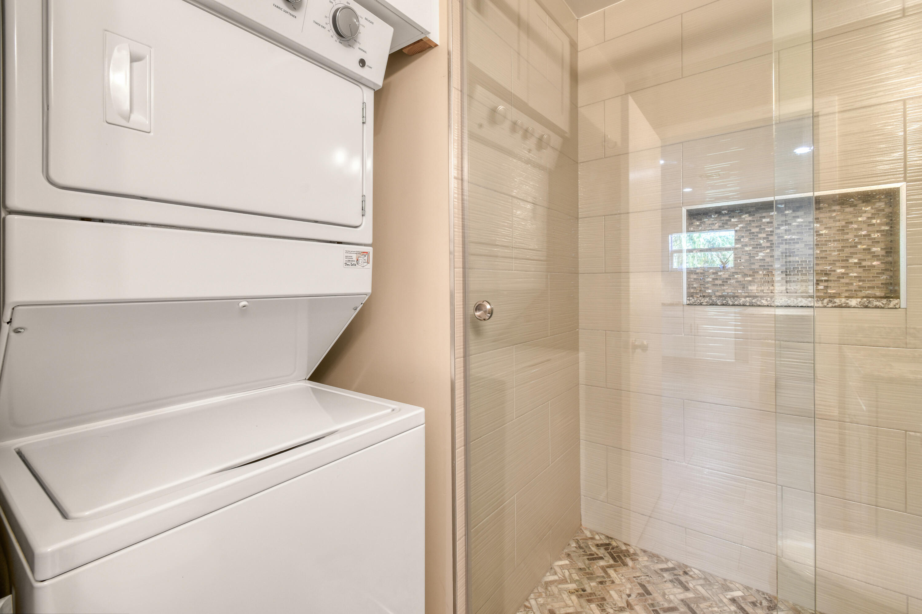 717 S Us Highway 1 508