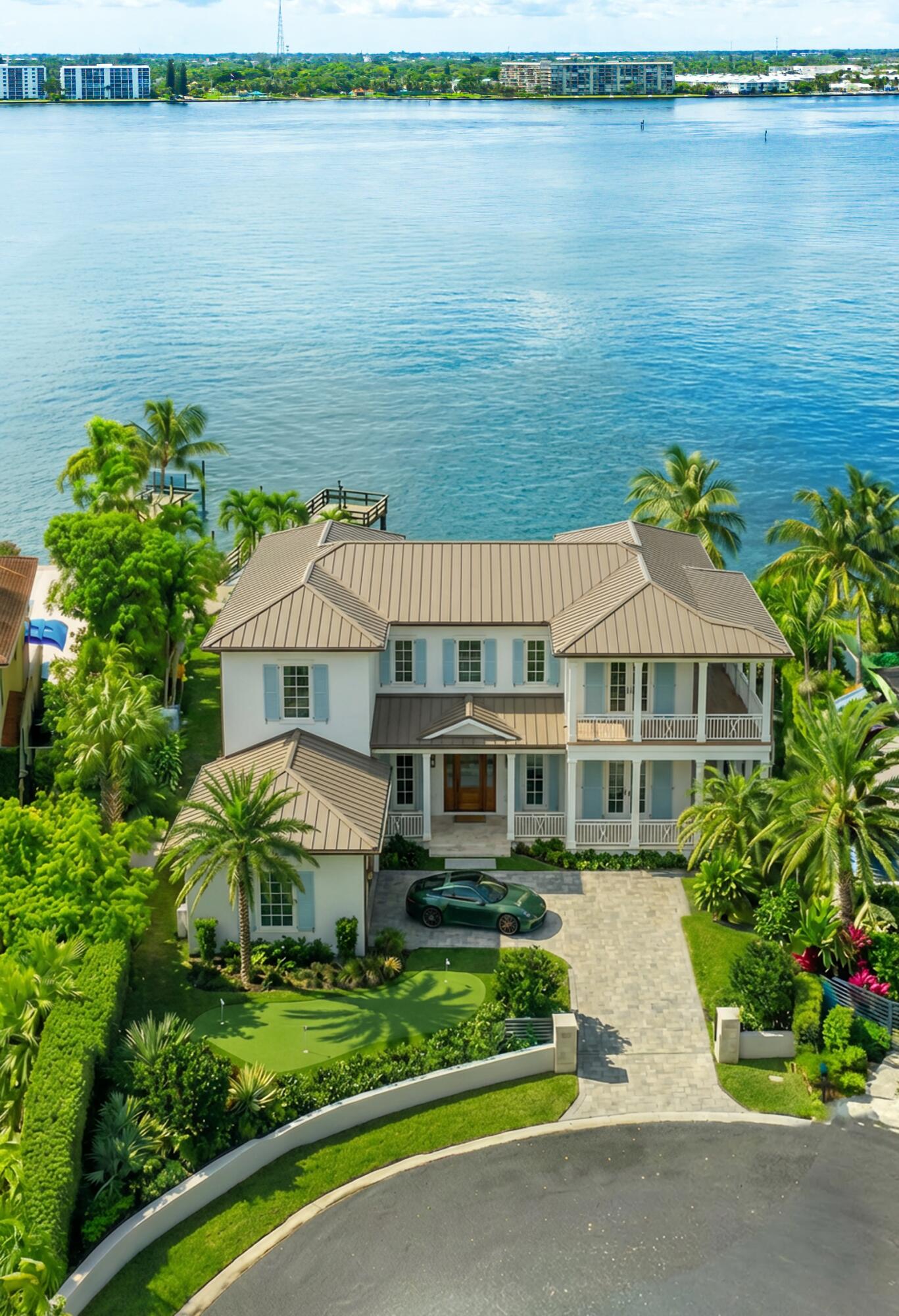 1010 Pine Point Road