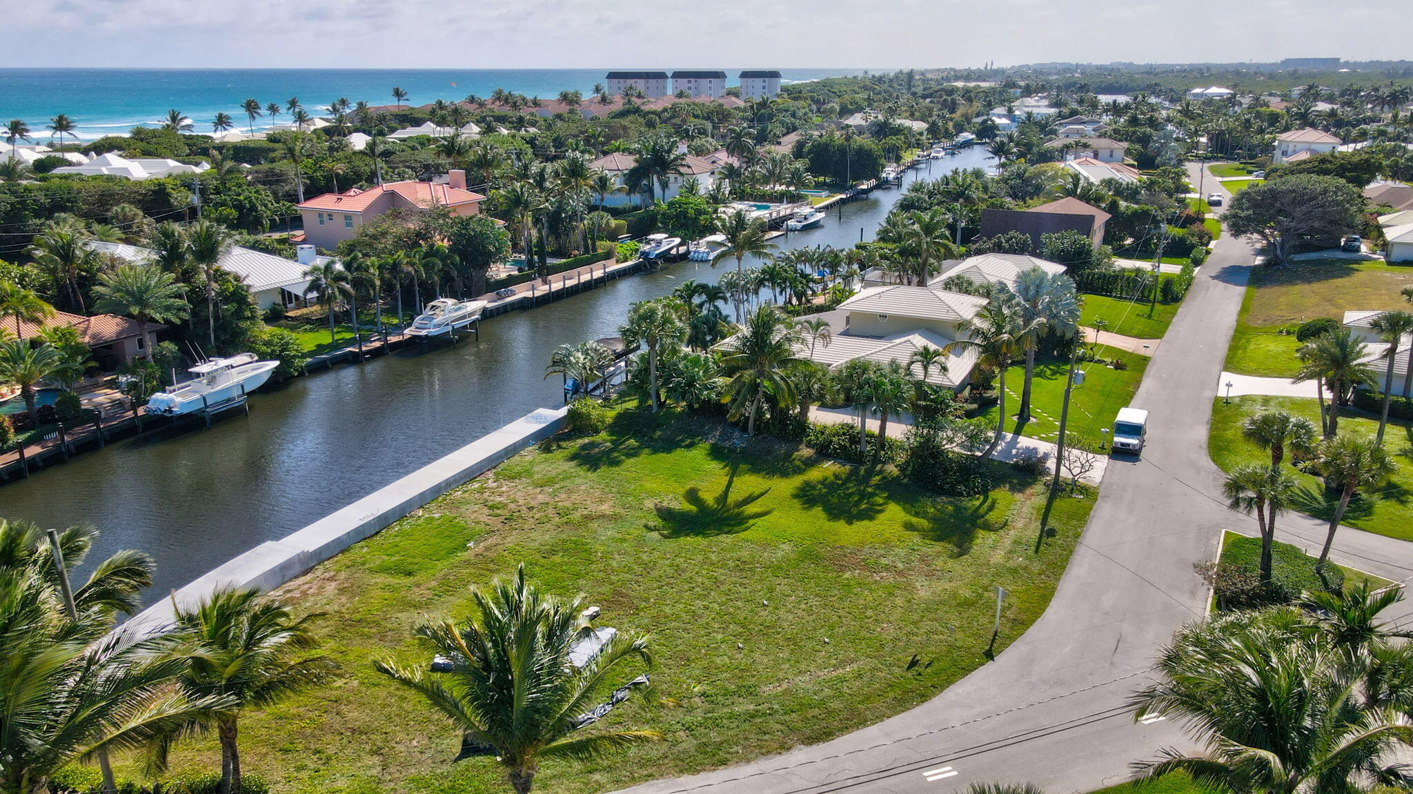 25 Sabal Island Drive