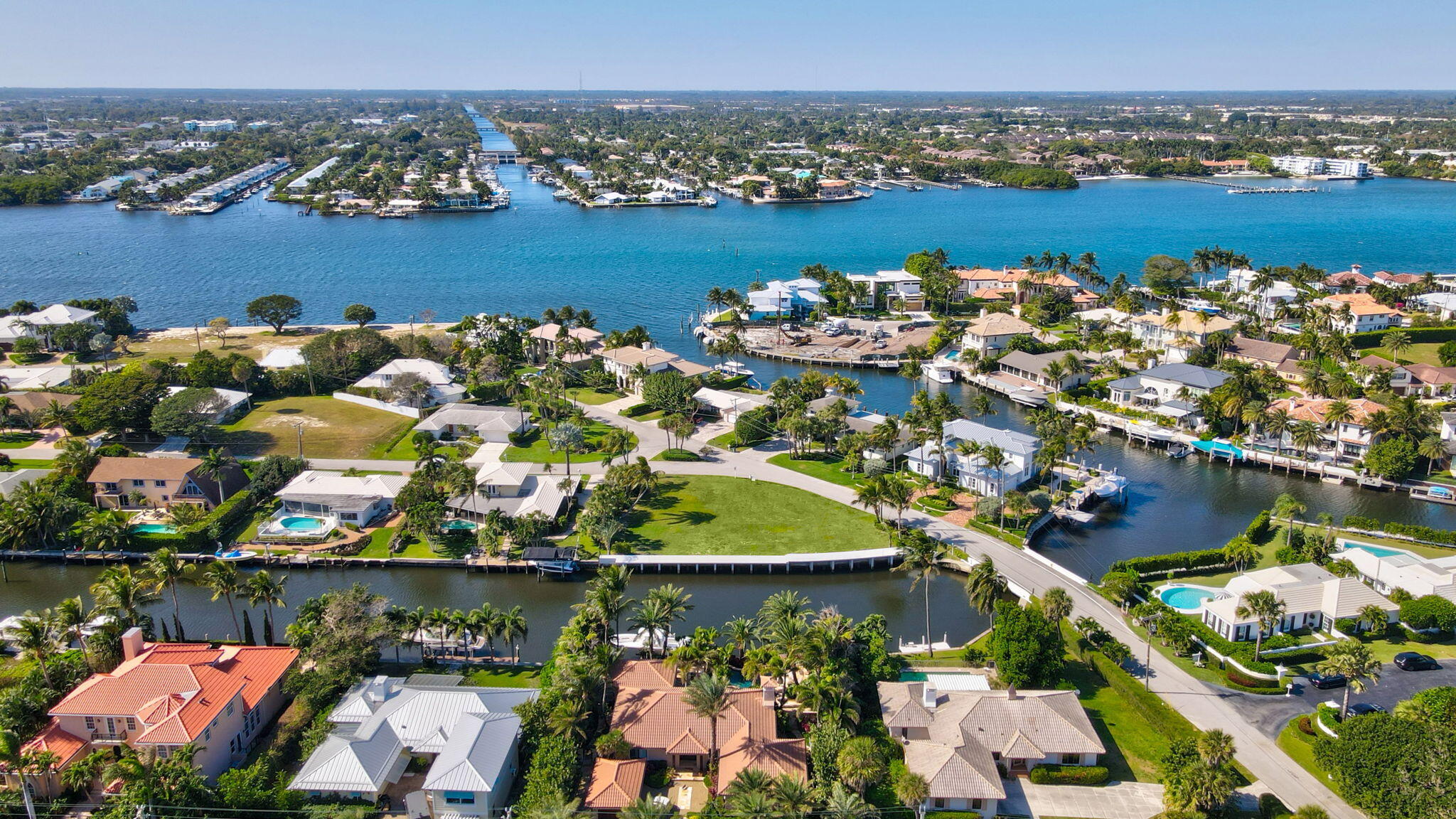 25 Sabal Island Drive
