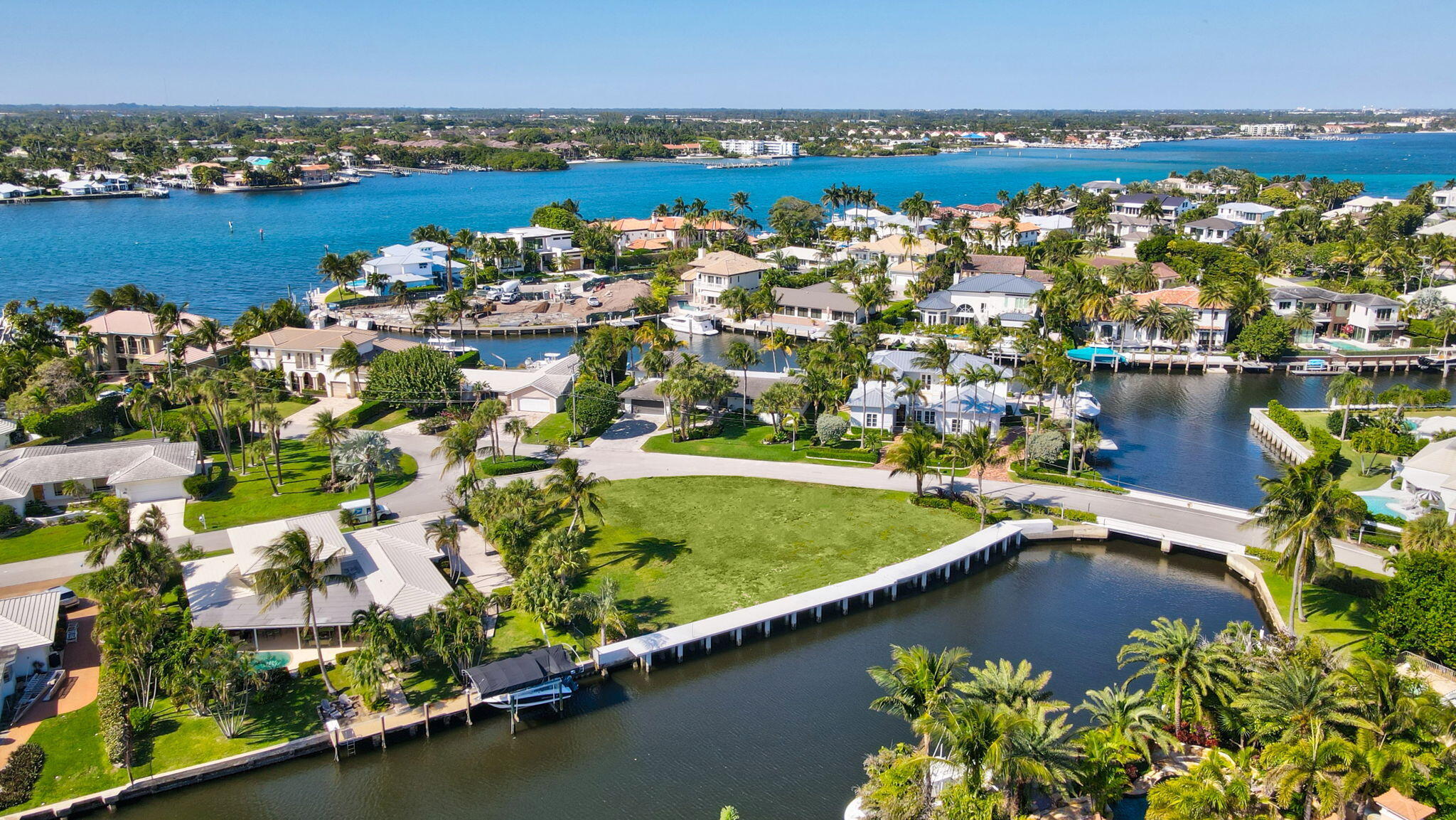 25 Sabal Island Drive