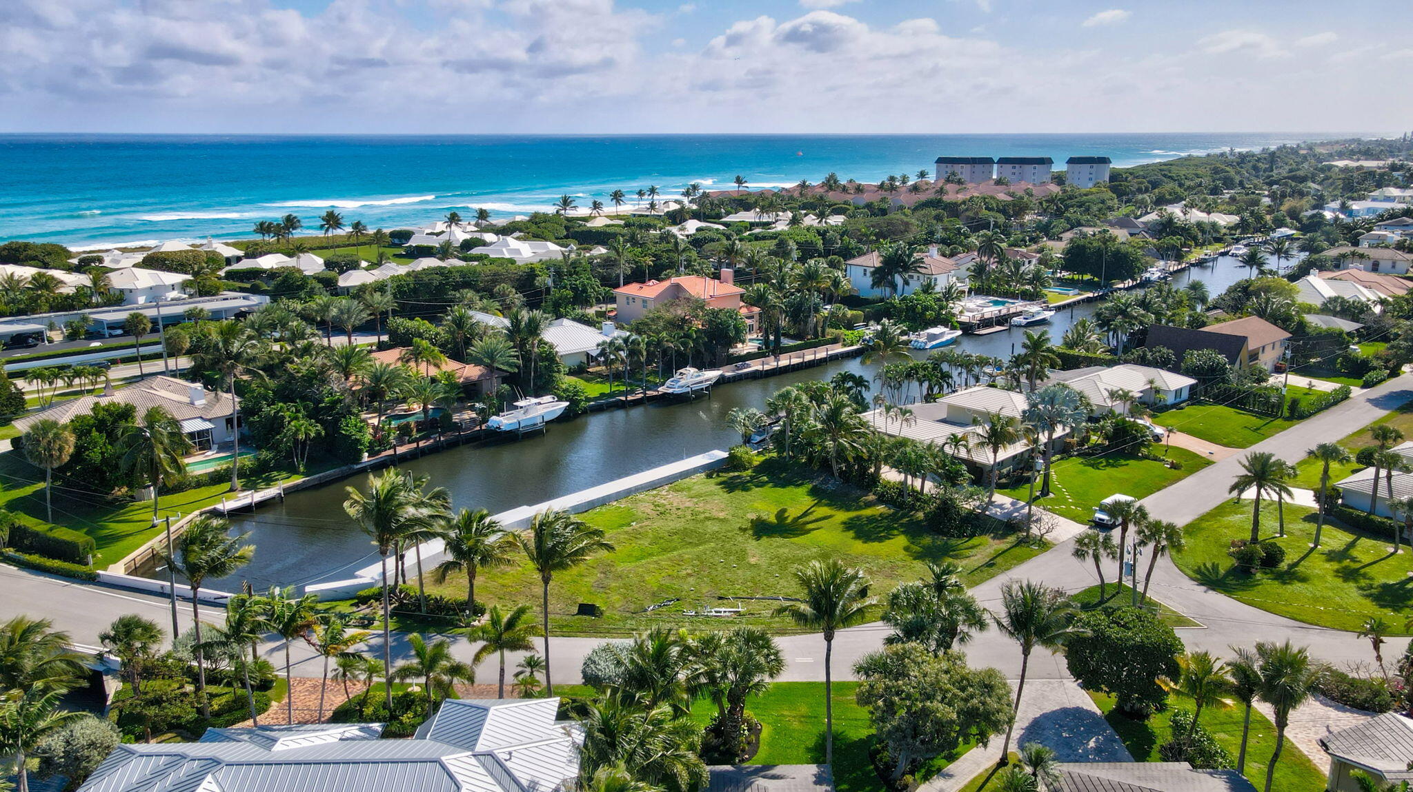 25 Sabal Island Drive