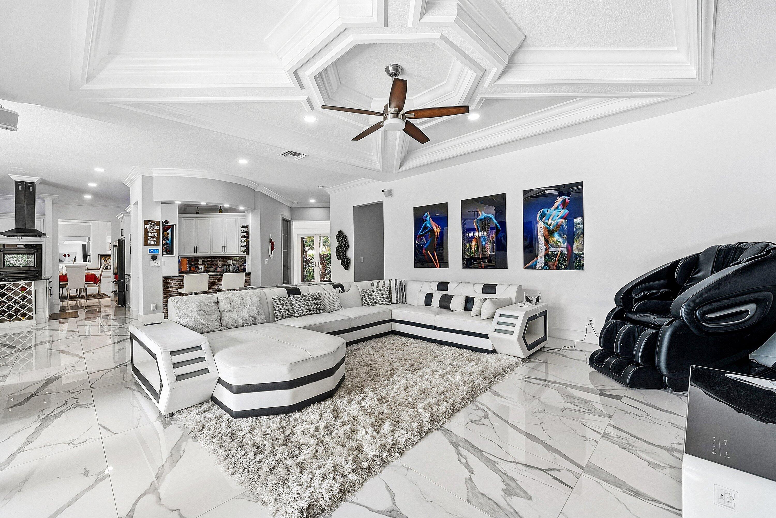 9232 Pineville Drive