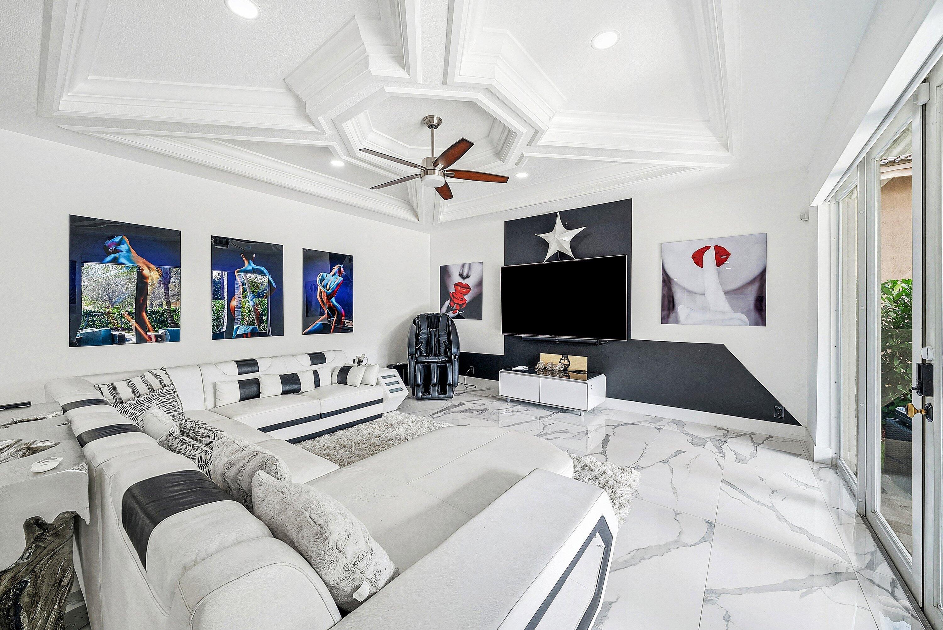 9232 Pineville Drive