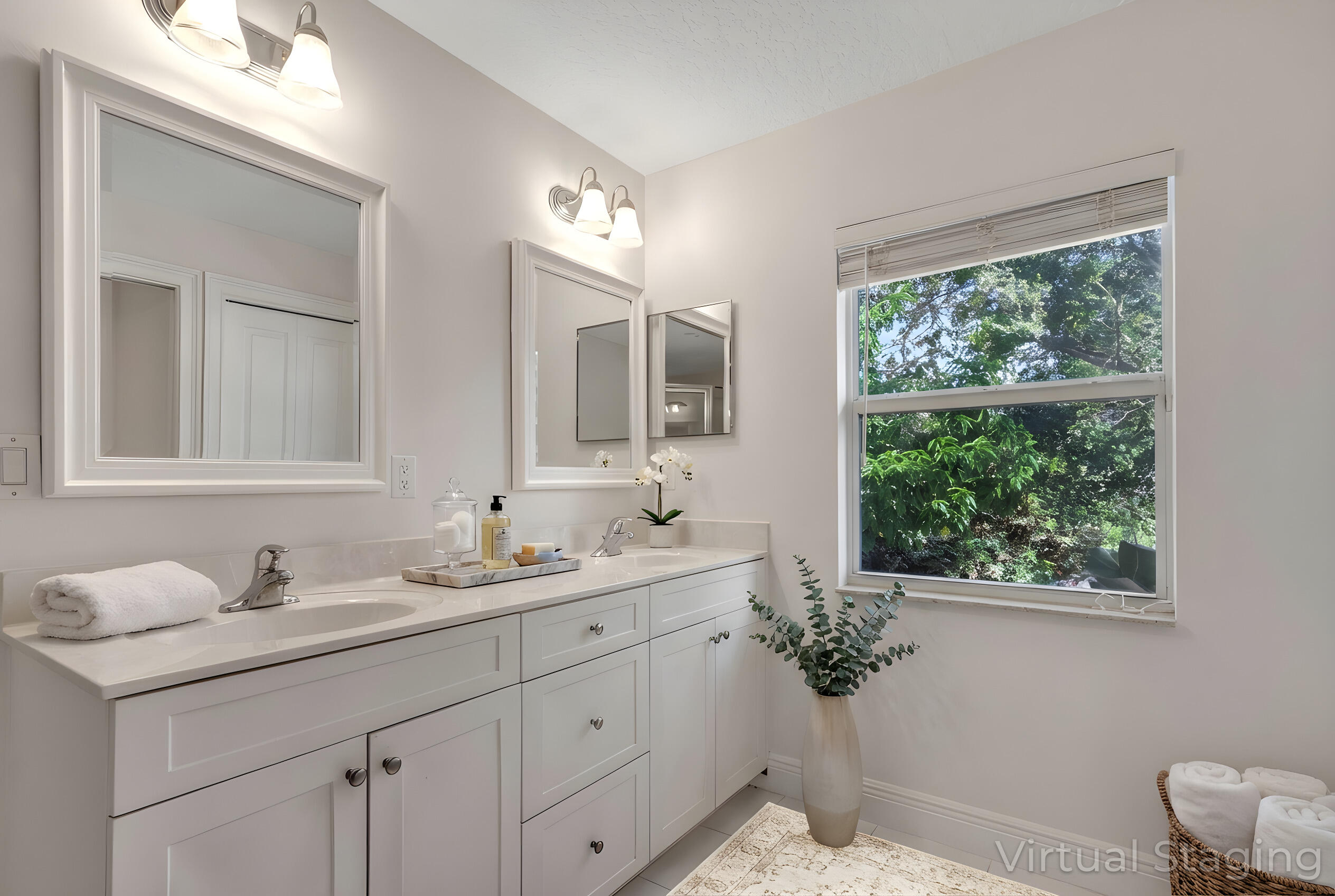 516 NW North River Drive