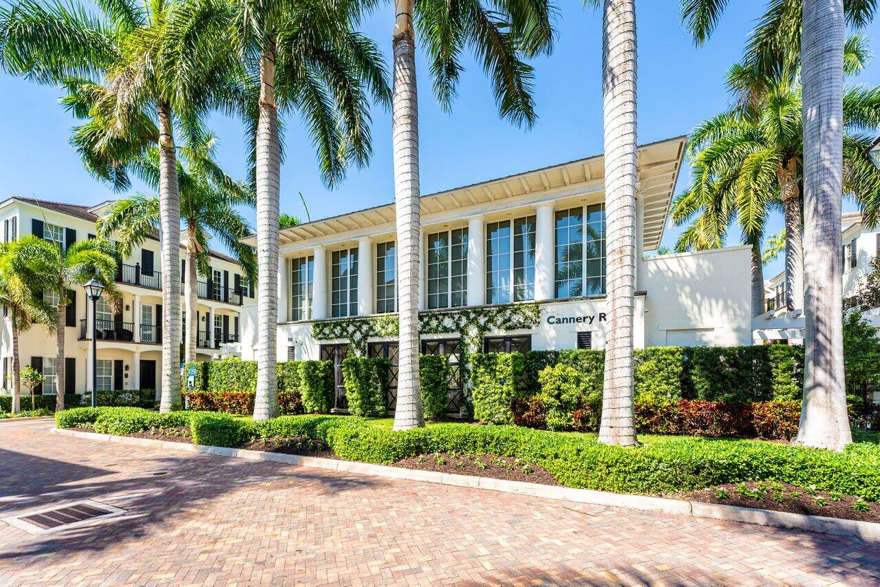 373 E Cannery Row Circle