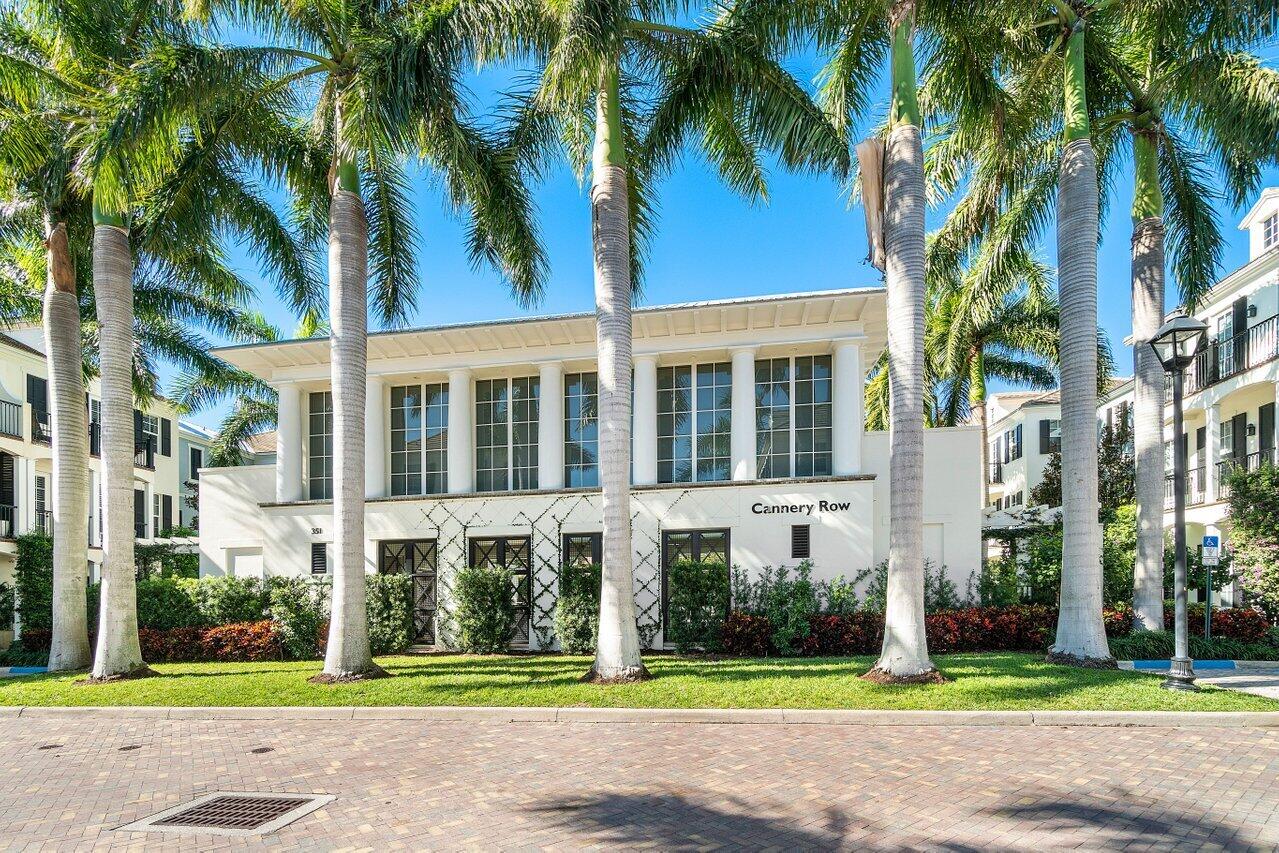 373 E Cannery Row Circle