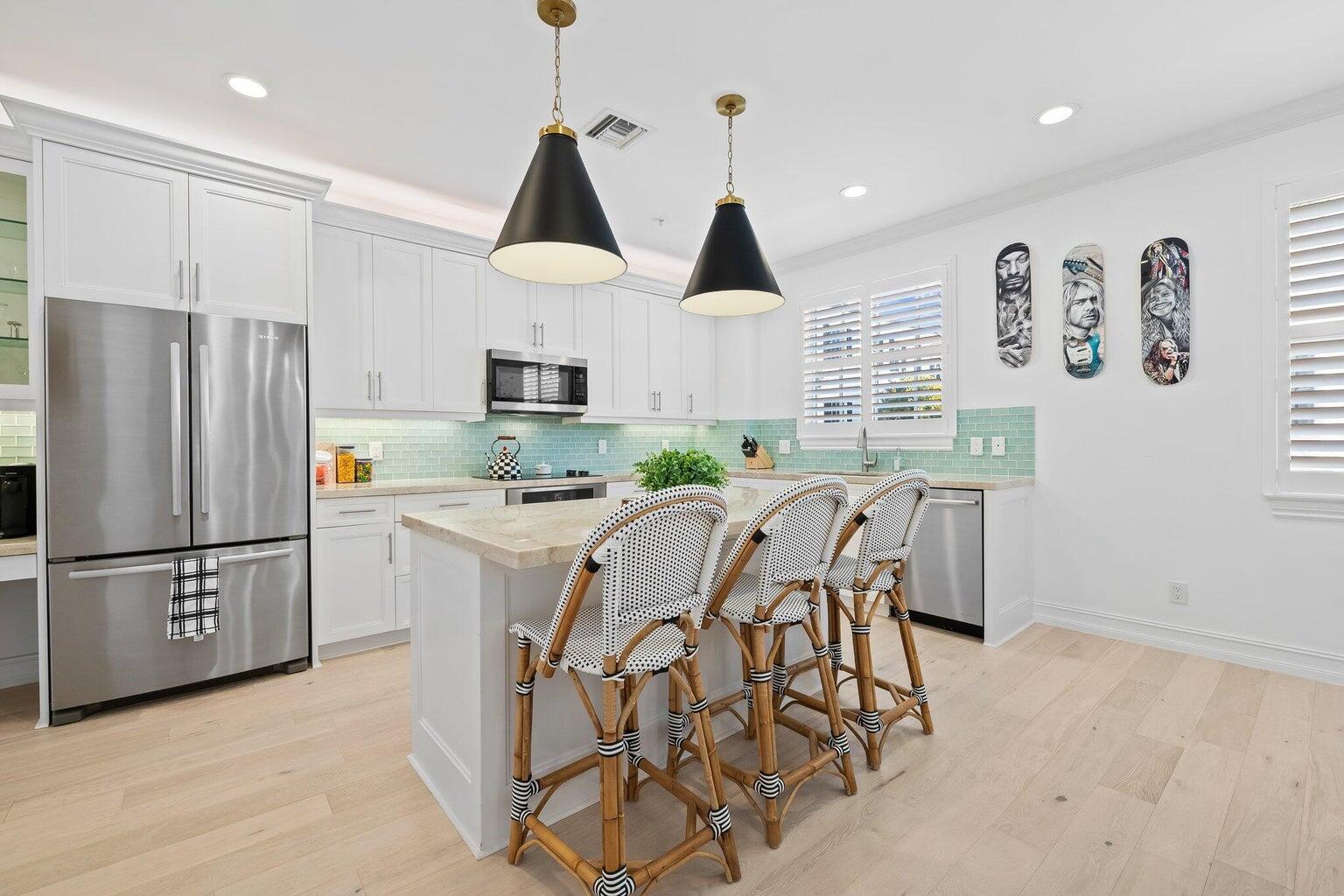 373 E Cannery Row Circle