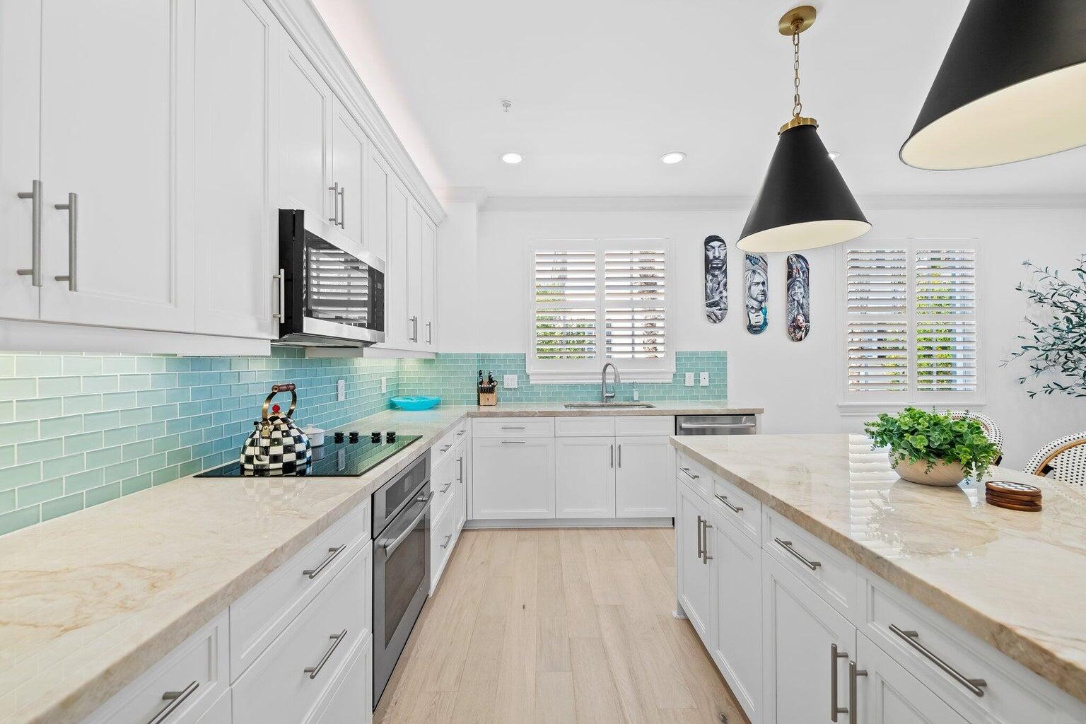 373 E Cannery Row Circle