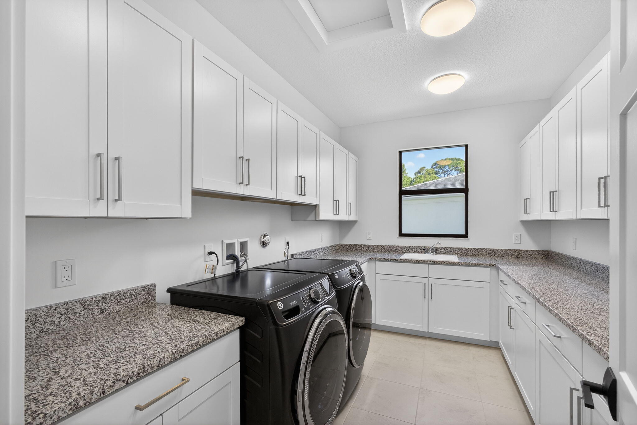 13334 Artisan Circle