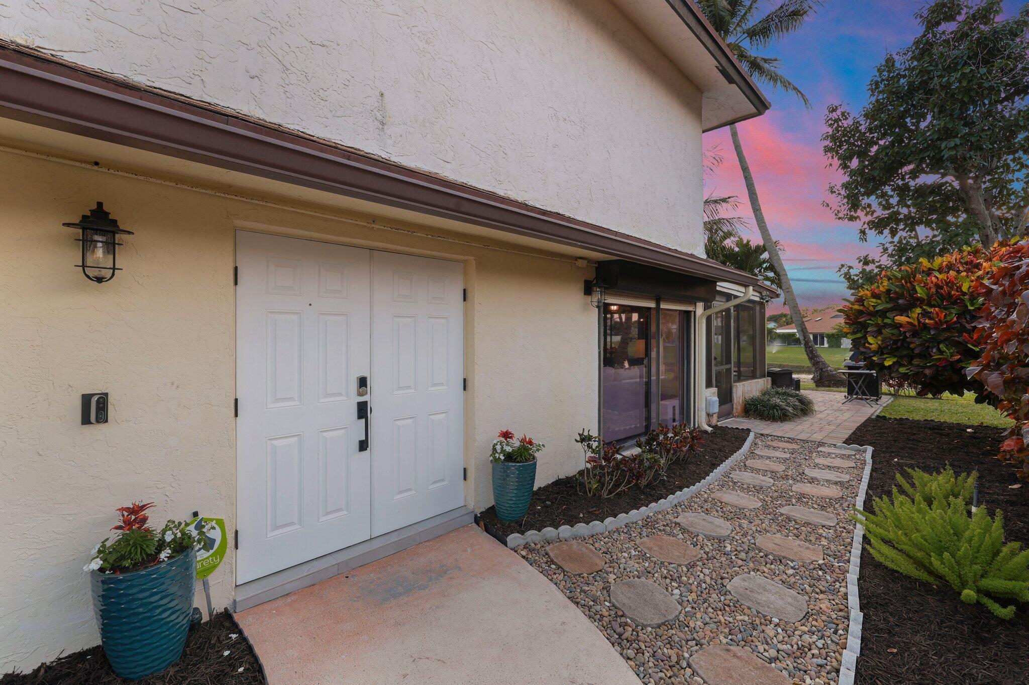 400 SW 28th Avenue