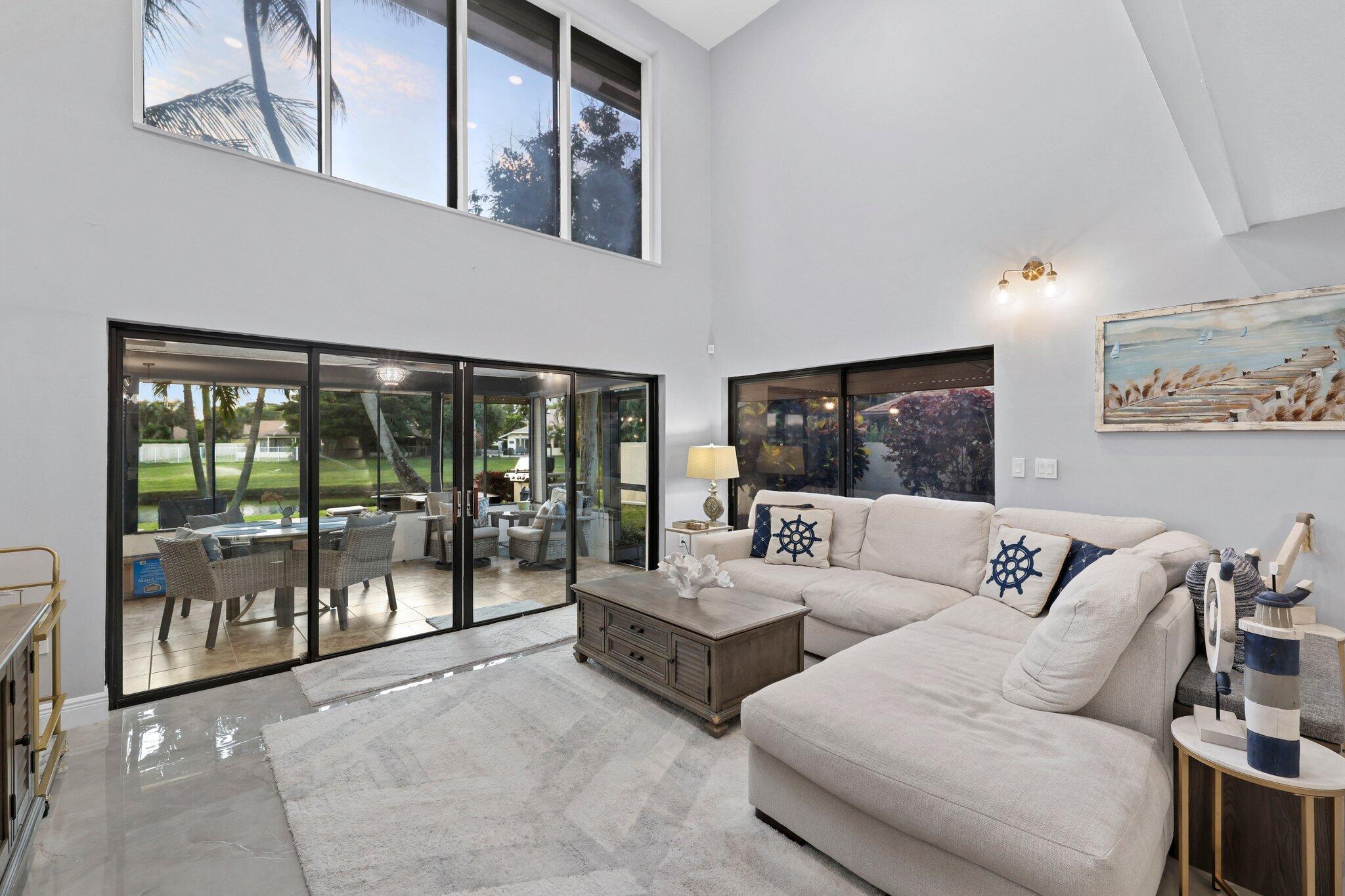 400 SW 28th Avenue