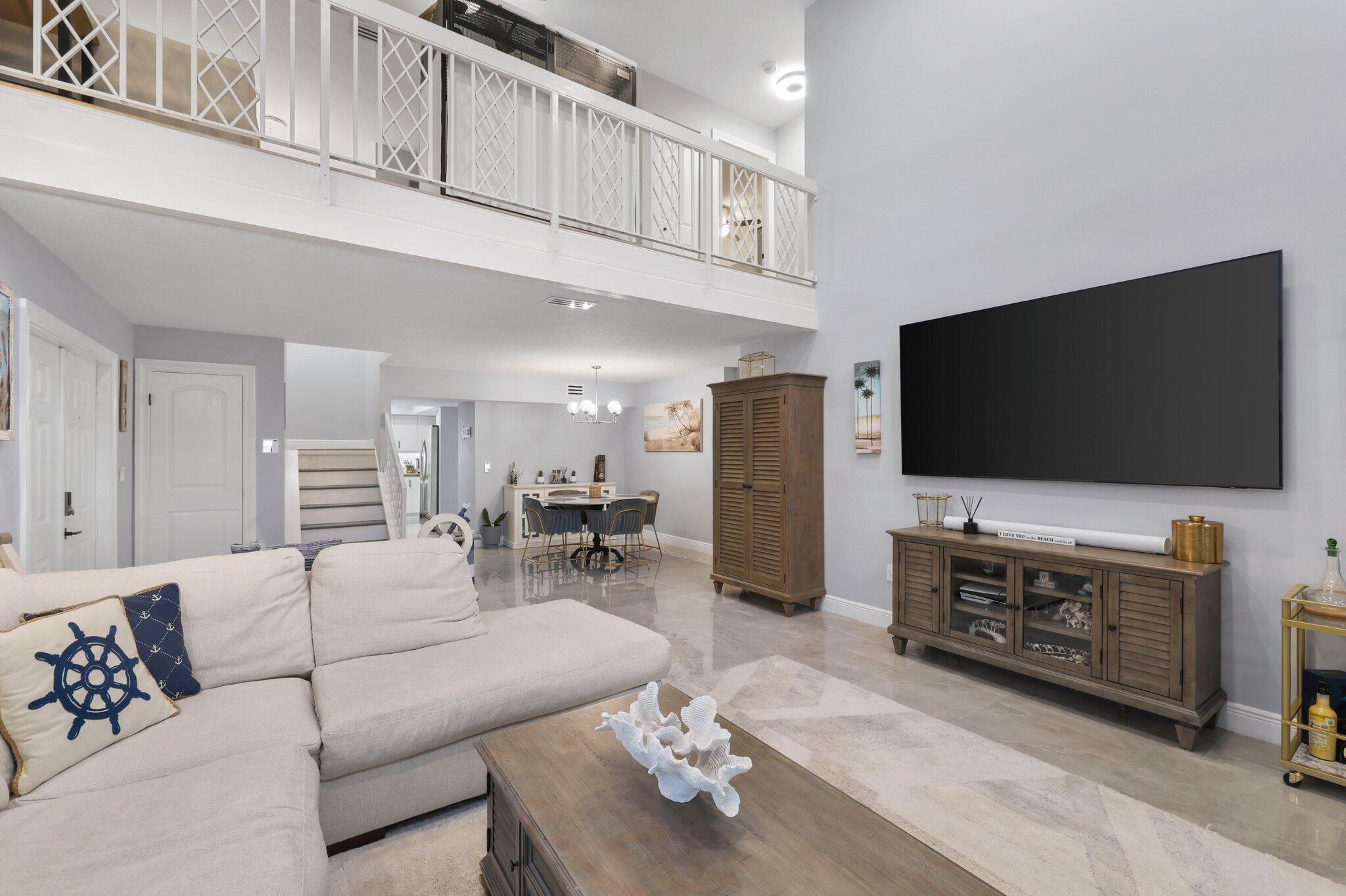 400 SW 28th Avenue