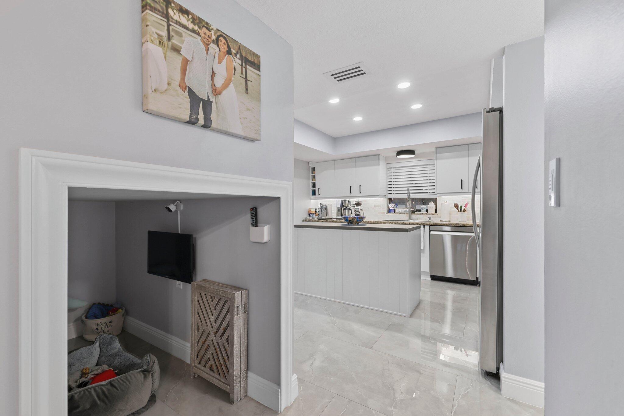 400 SW 28th Avenue