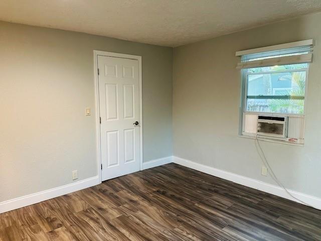 3593 Elizabeth Street